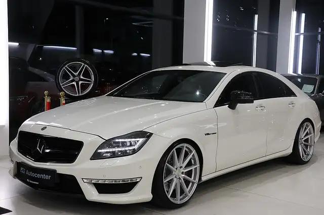 Mercedes-Benz Autres CLS 63 Coupé – MANUFAKTUR Diamantweiß Bright | ...