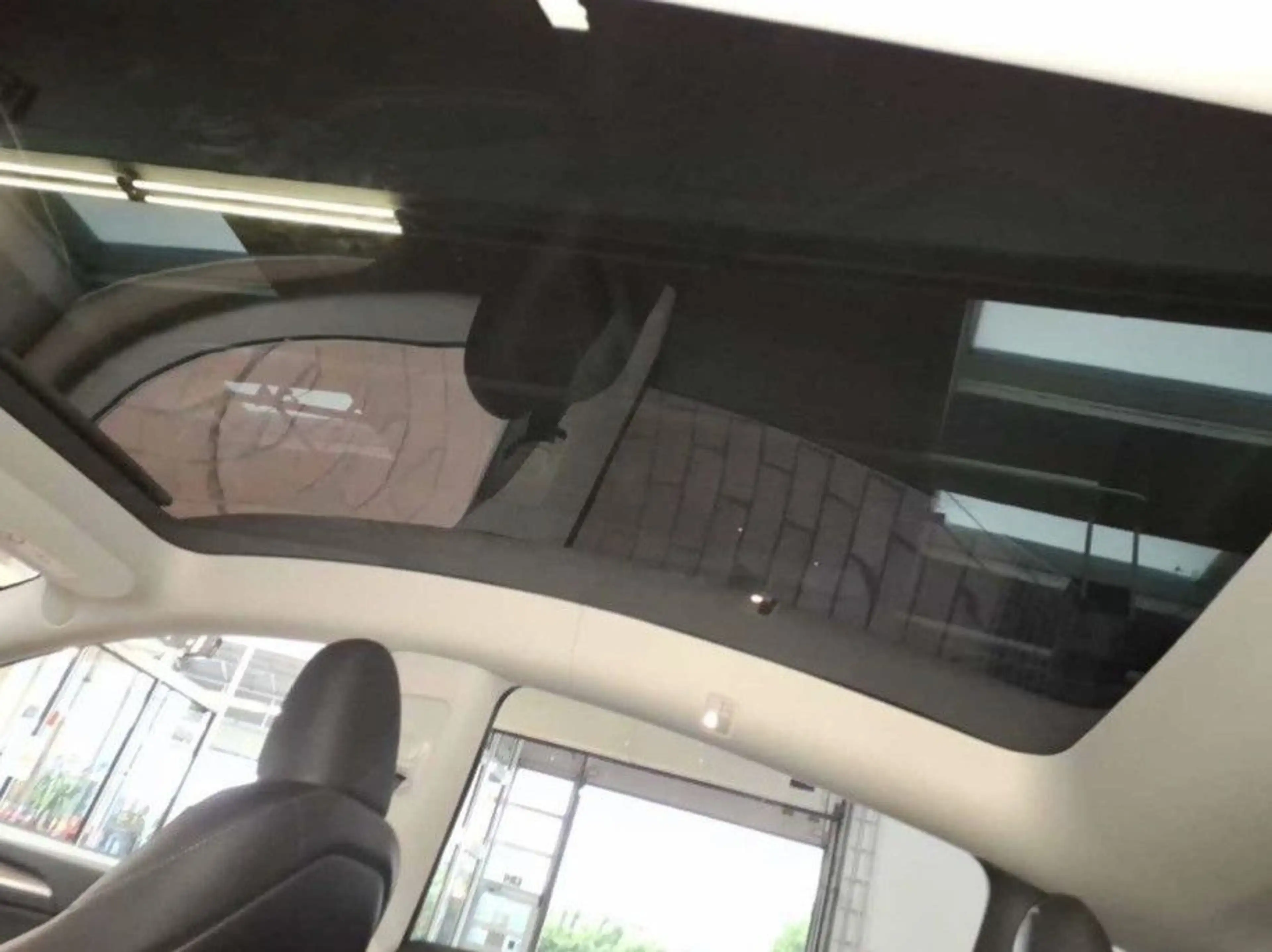 Tesla Model Y RWD Wärmepumpe/Pano/ACC/LED/Sound/Kamera — photo 6