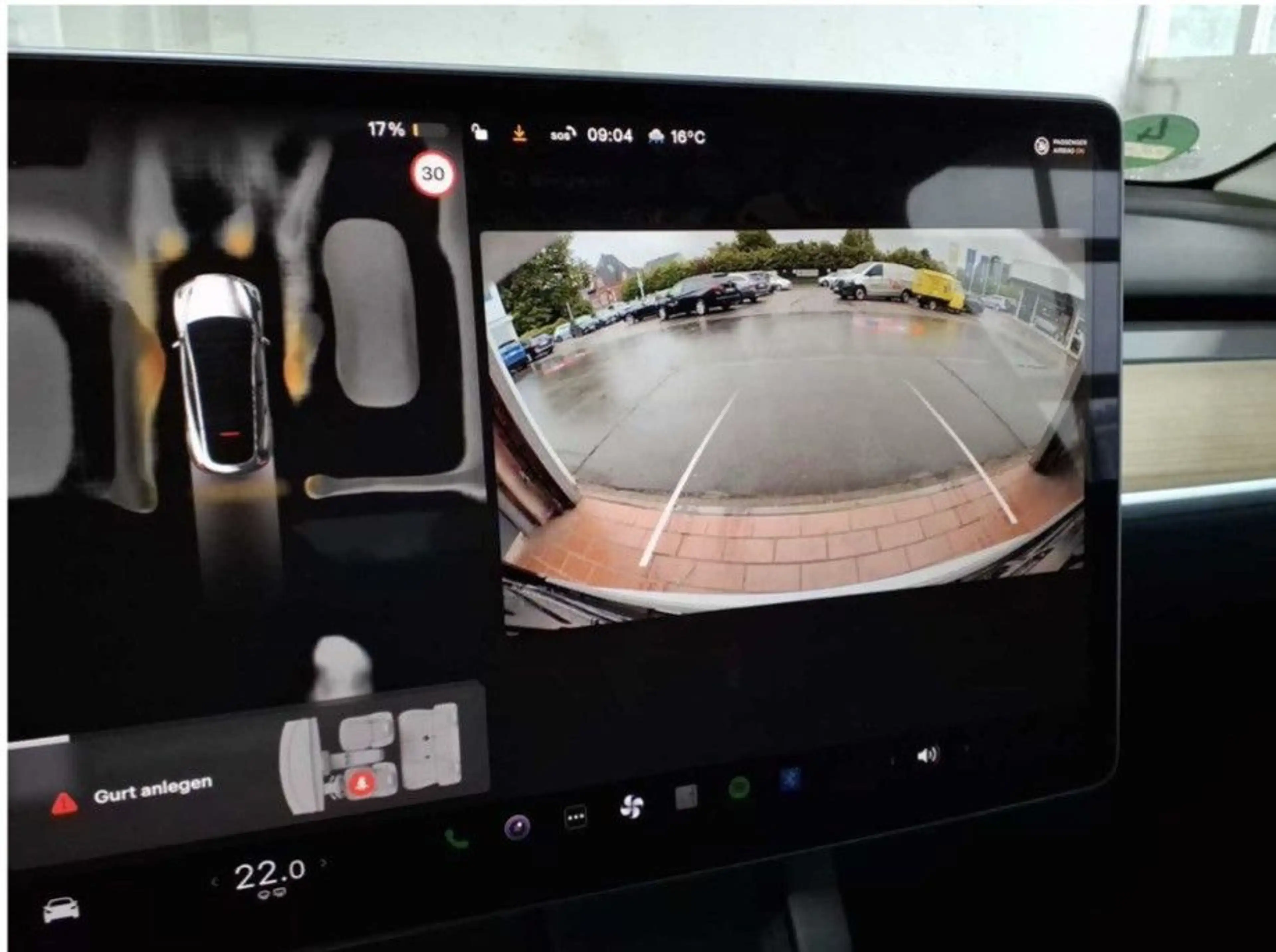 Tesla Model Y RWD Wärmepumpe/Pano/ACC/LED/Sound/Kamera — photo 13