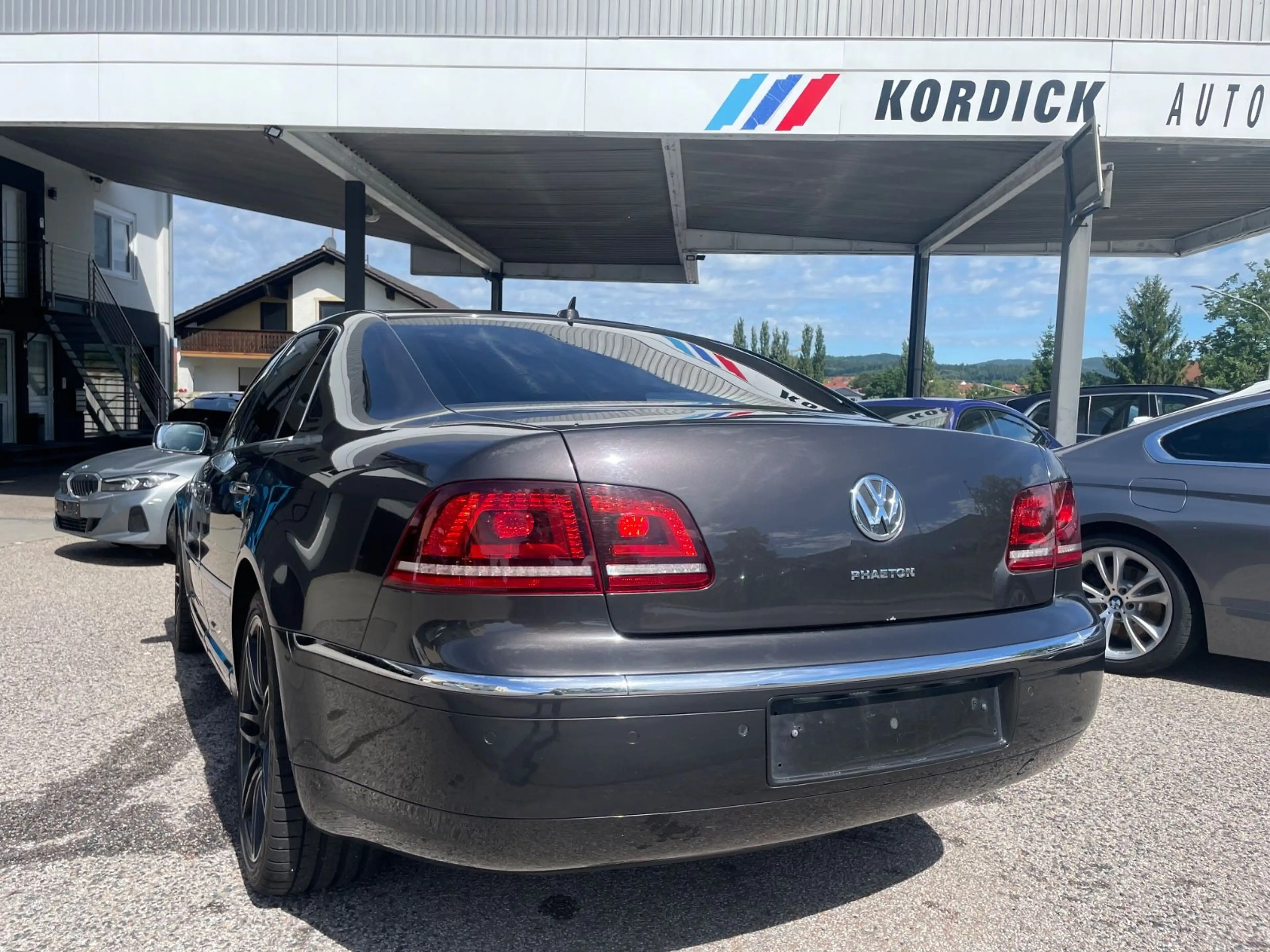 Volkswagen Phaeton PHAETON 3.0TDI-V6 4Motion/NAVI/XENON/ESD/LUFTFED — photo 4