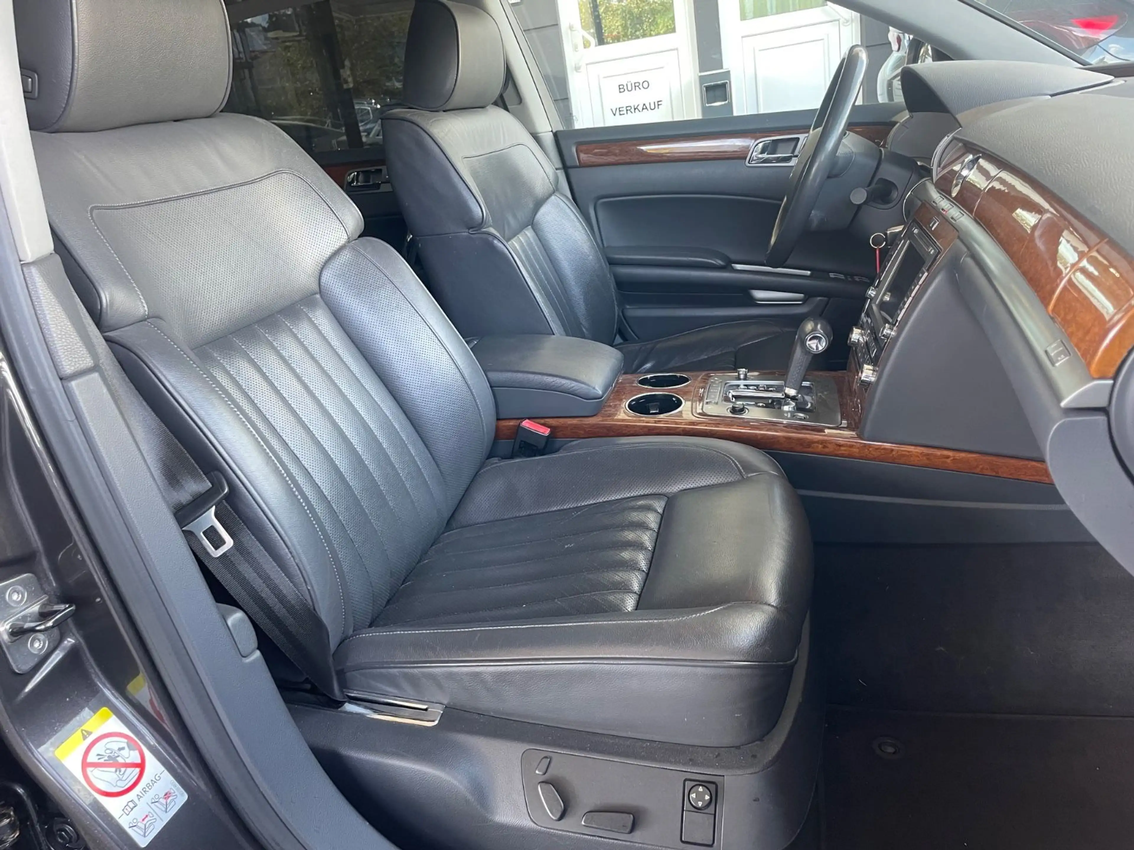 Volkswagen Phaeton PHAETON 3.0TDI-V6 4Motion/NAVI/XENON/ESD/LUFTFED — photo 5