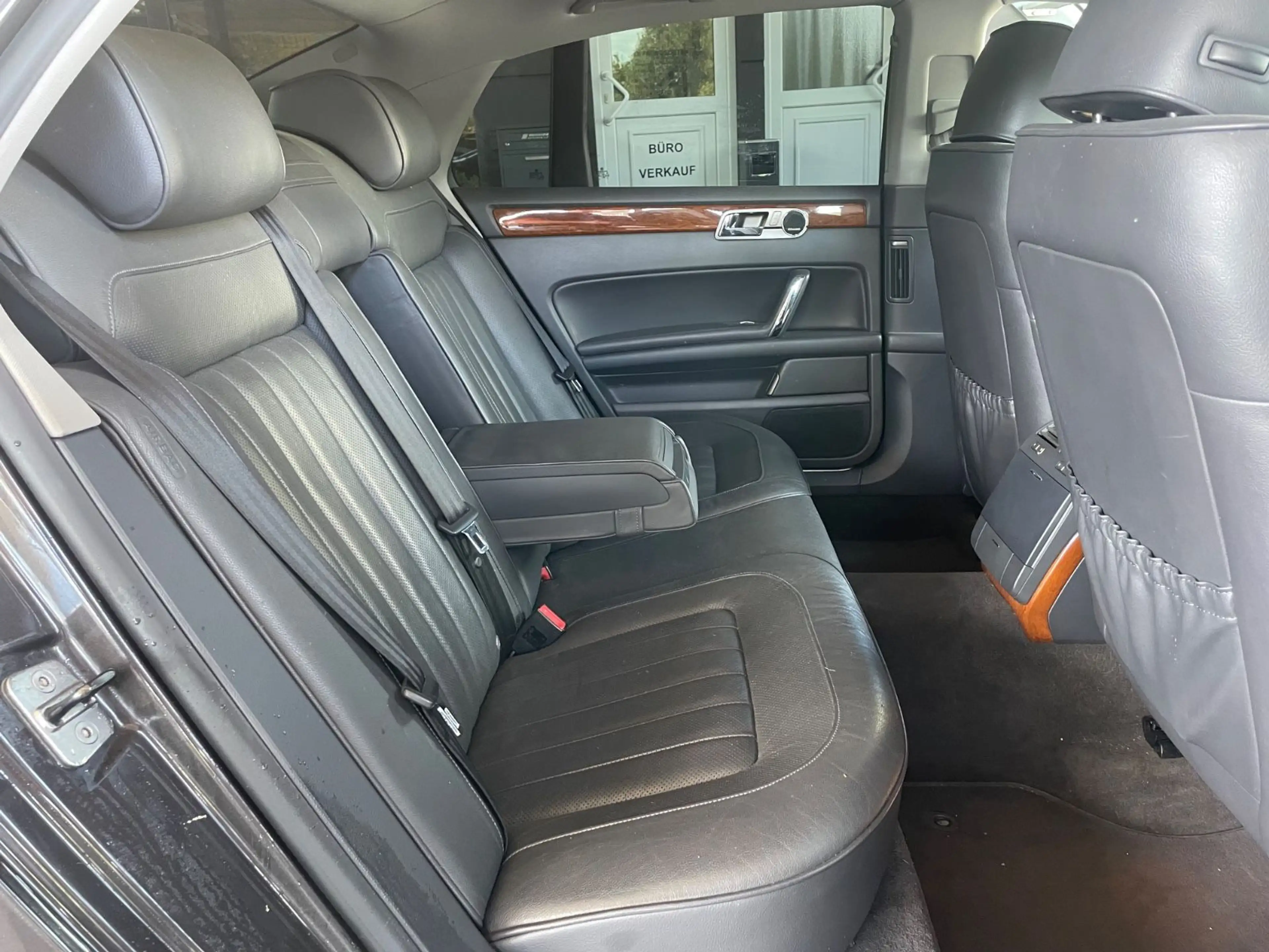 Volkswagen Phaeton PHAETON 3.0TDI-V6 4Motion/NAVI/XENON/ESD/LUFTFED — photo 13
