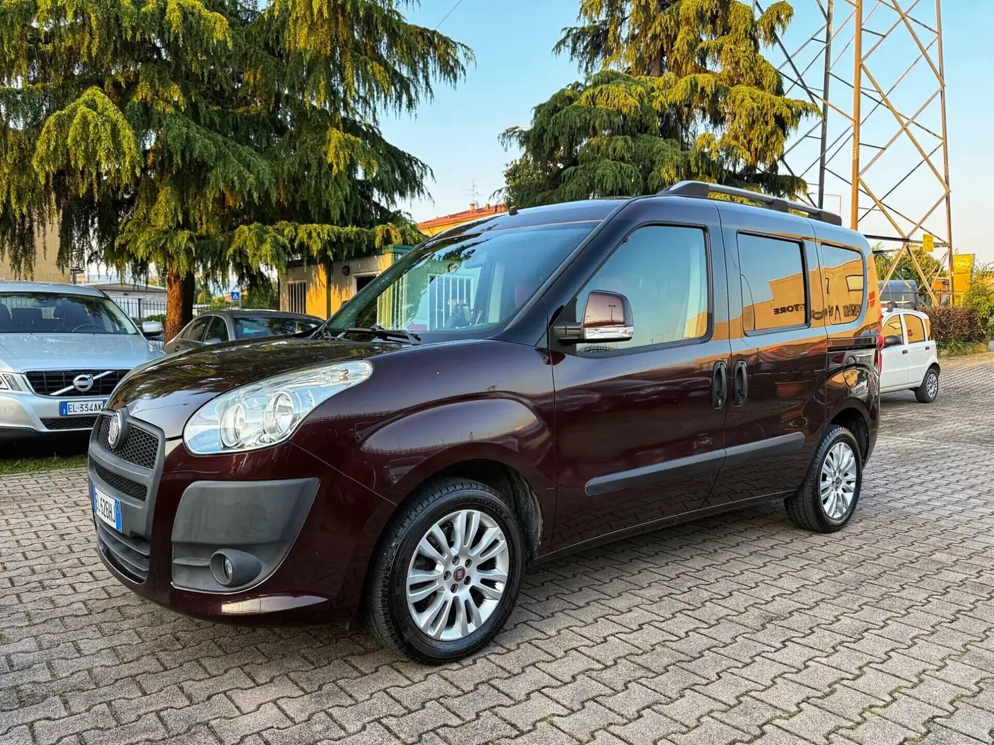 Fiat Doblo Doblò 1.4 T-Jet Natural Power PC Combi M1 SX Brun - 1