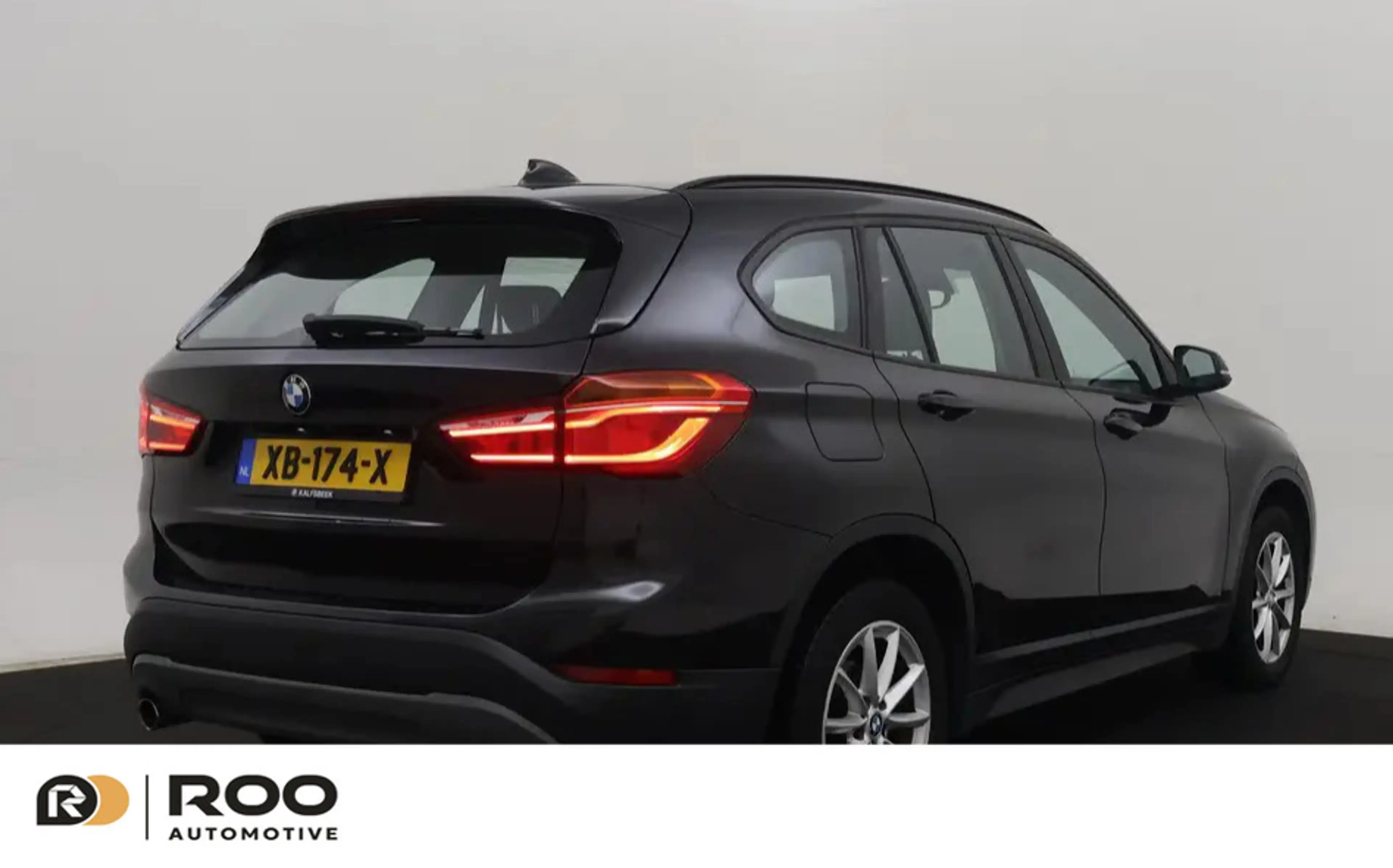 BMW X1 SDrive18i High Executive PANORAMADAK, NL AUTO, CRU — photo 3