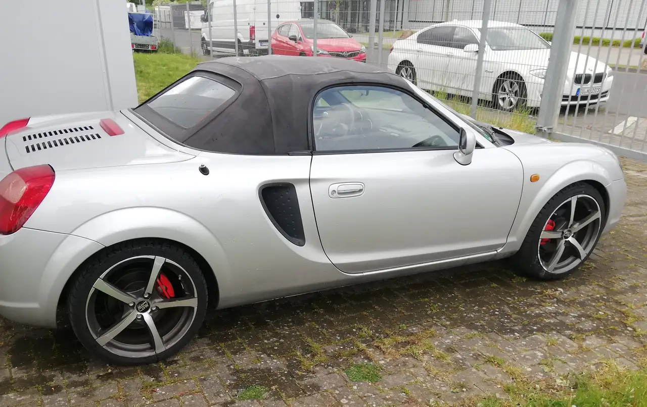 Toyota MR 2 Roadster, foto 2