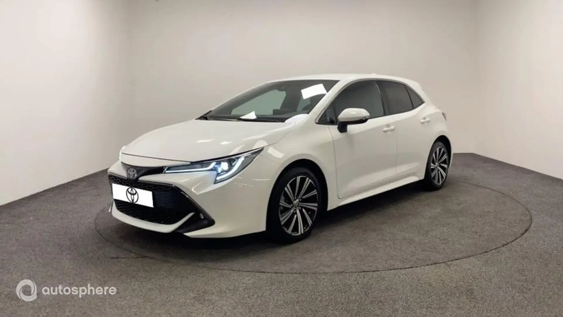 Toyota Corolla 122h Design MY21 - 1