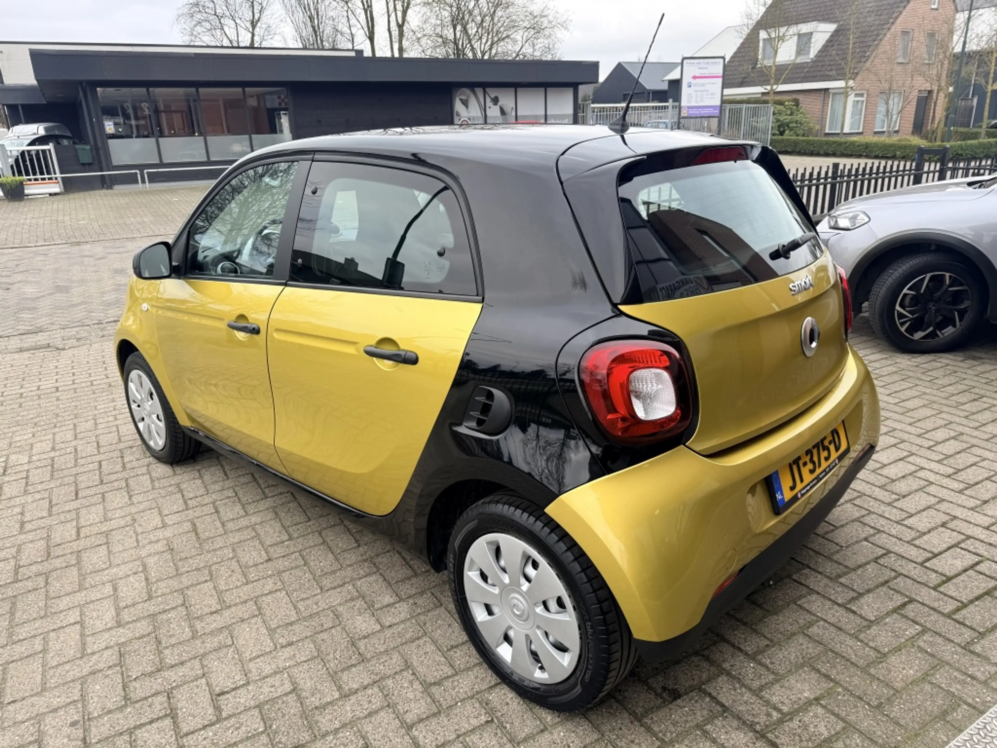 smart forFour 1.0 Pure — photo 7