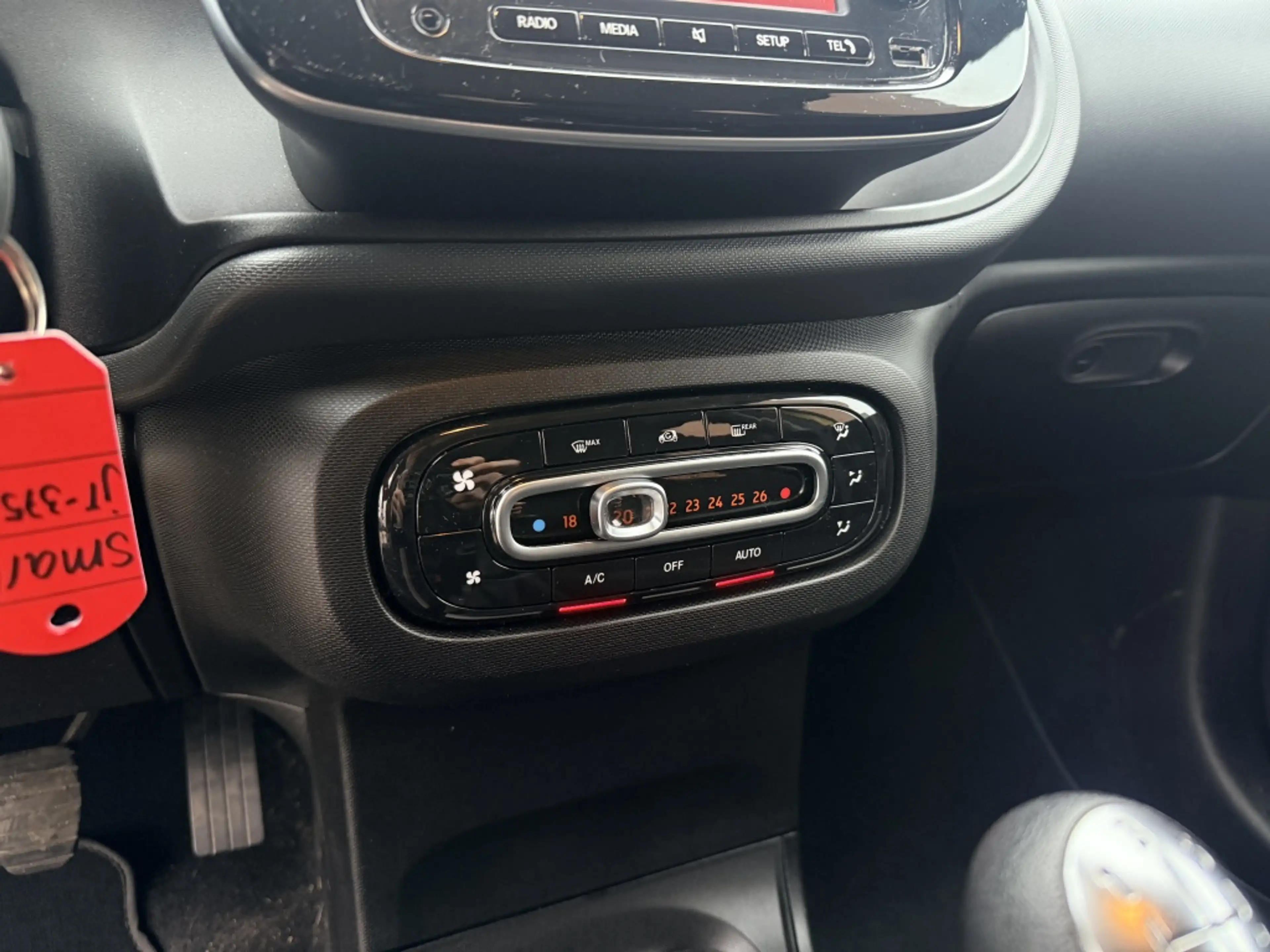 smart forFour 1.0 Pure — photo 12