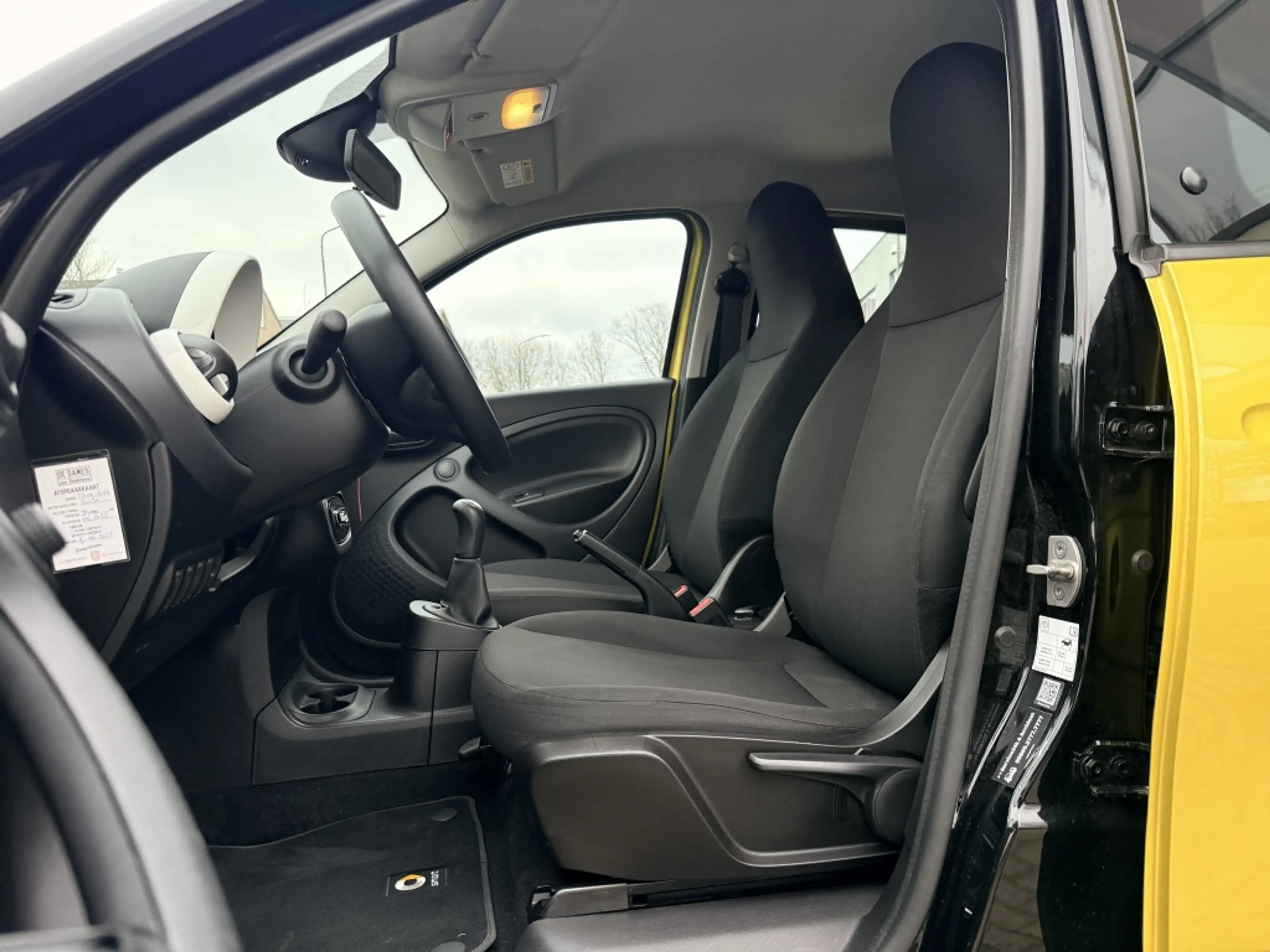 smart forFour 1.0 Pure — photo 15