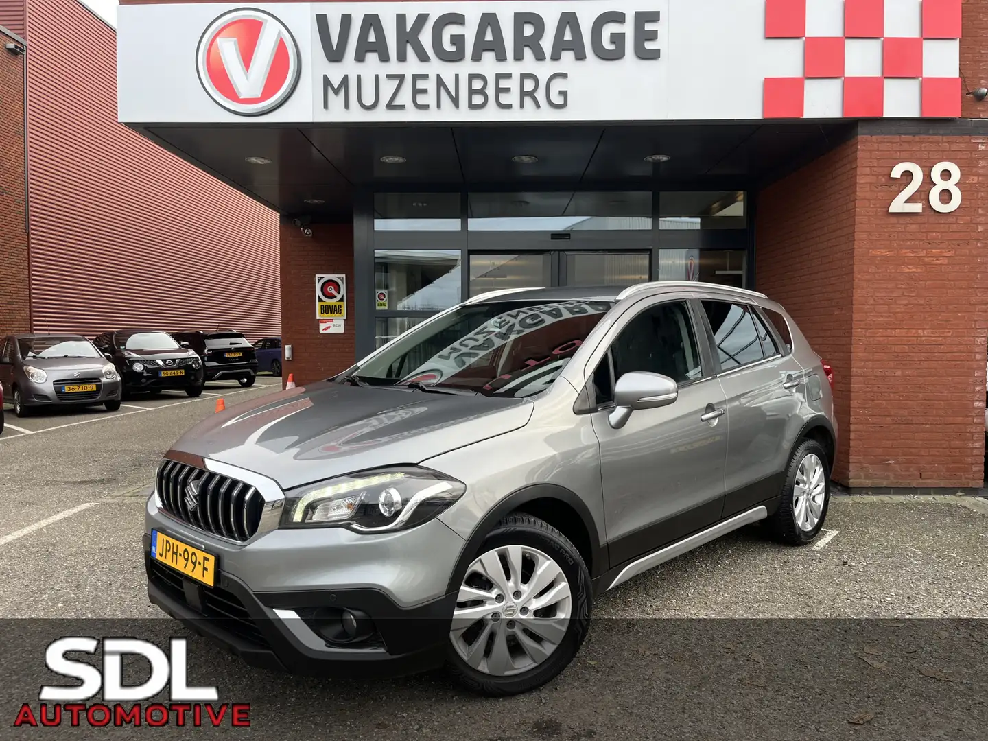 Suzuki S-Cross 1.0 Boosterjet Select // LED // KEYLESS // CAMERA+ Gris - 1