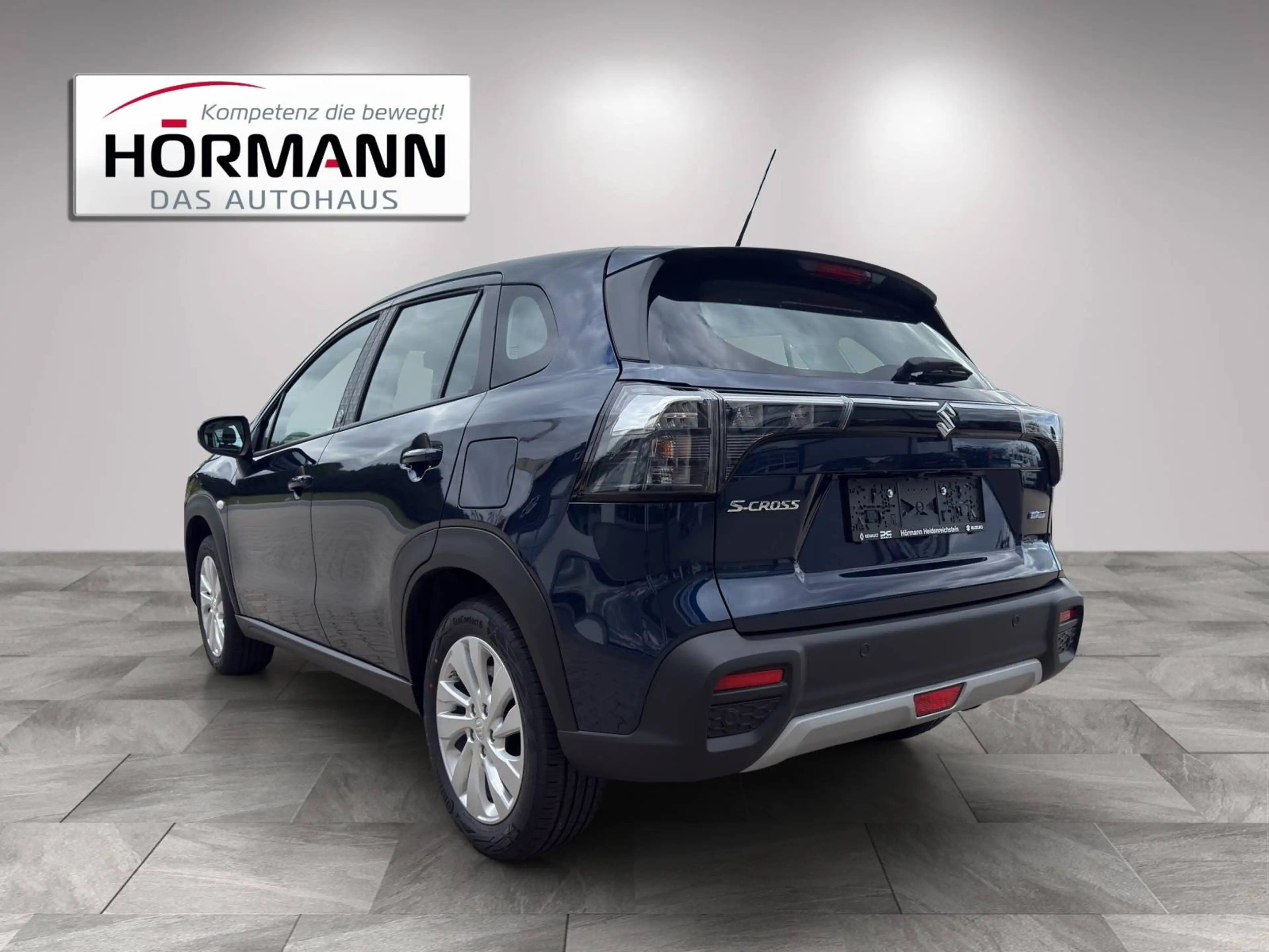 Suzuki S-Cross 1,4 Hybrid clear — photo 3
