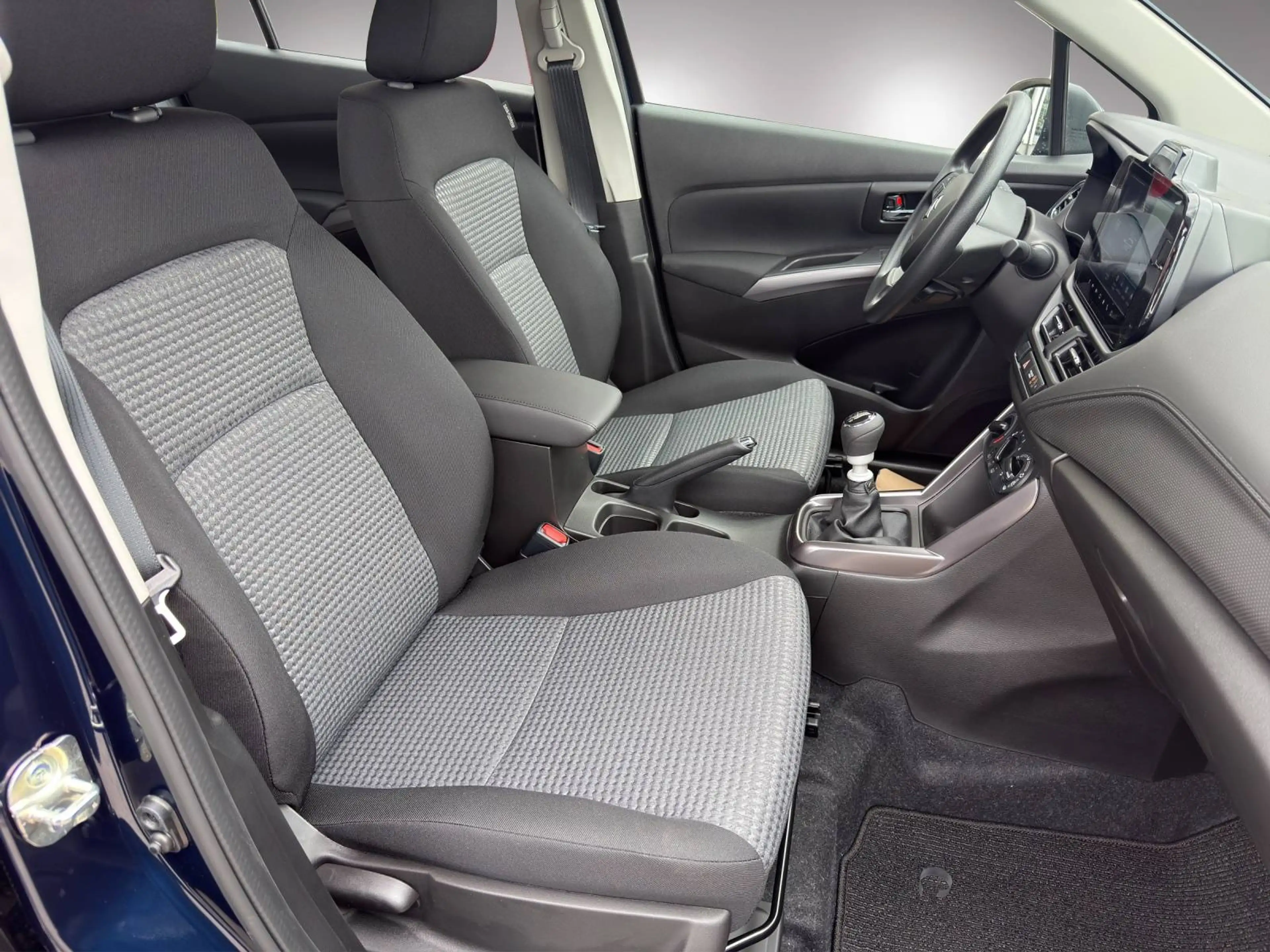 Suzuki S-Cross 1,4 Hybrid clear — photo 15