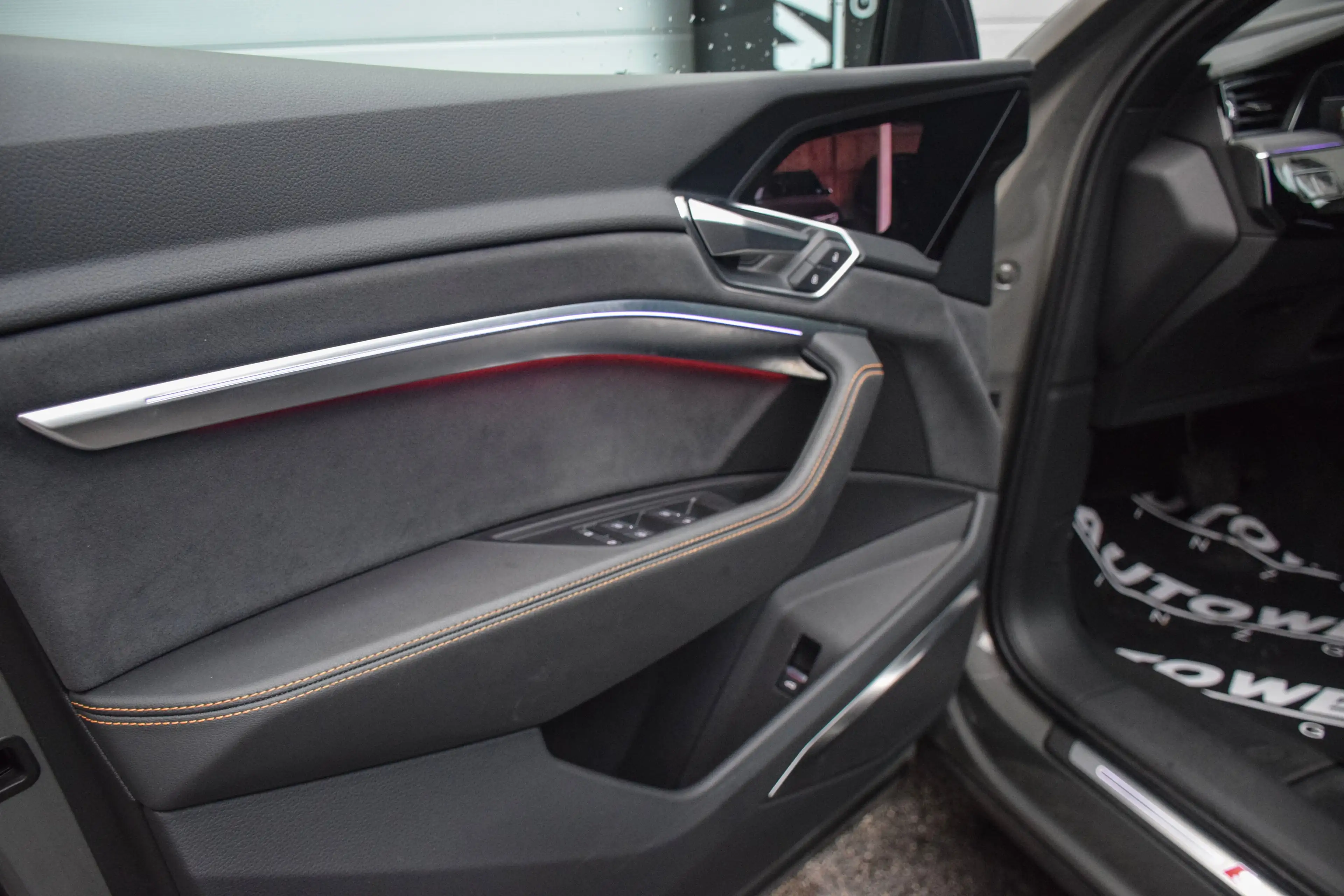 Audi e-tron e-tron 55 quattro S-line "black edition* — photo 15