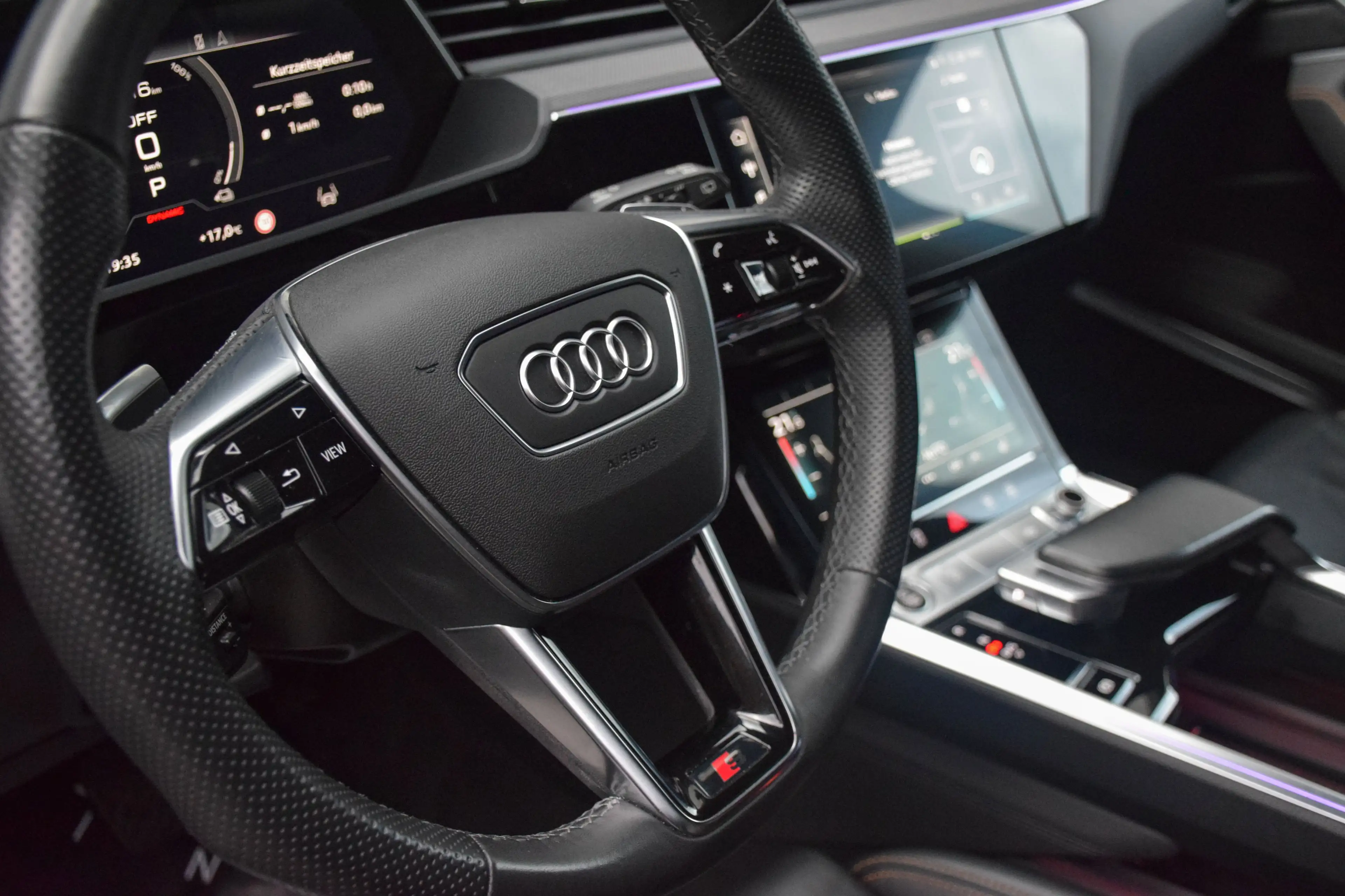 Audi e-tron e-tron 55 quattro S-line "black edition* — photo 14