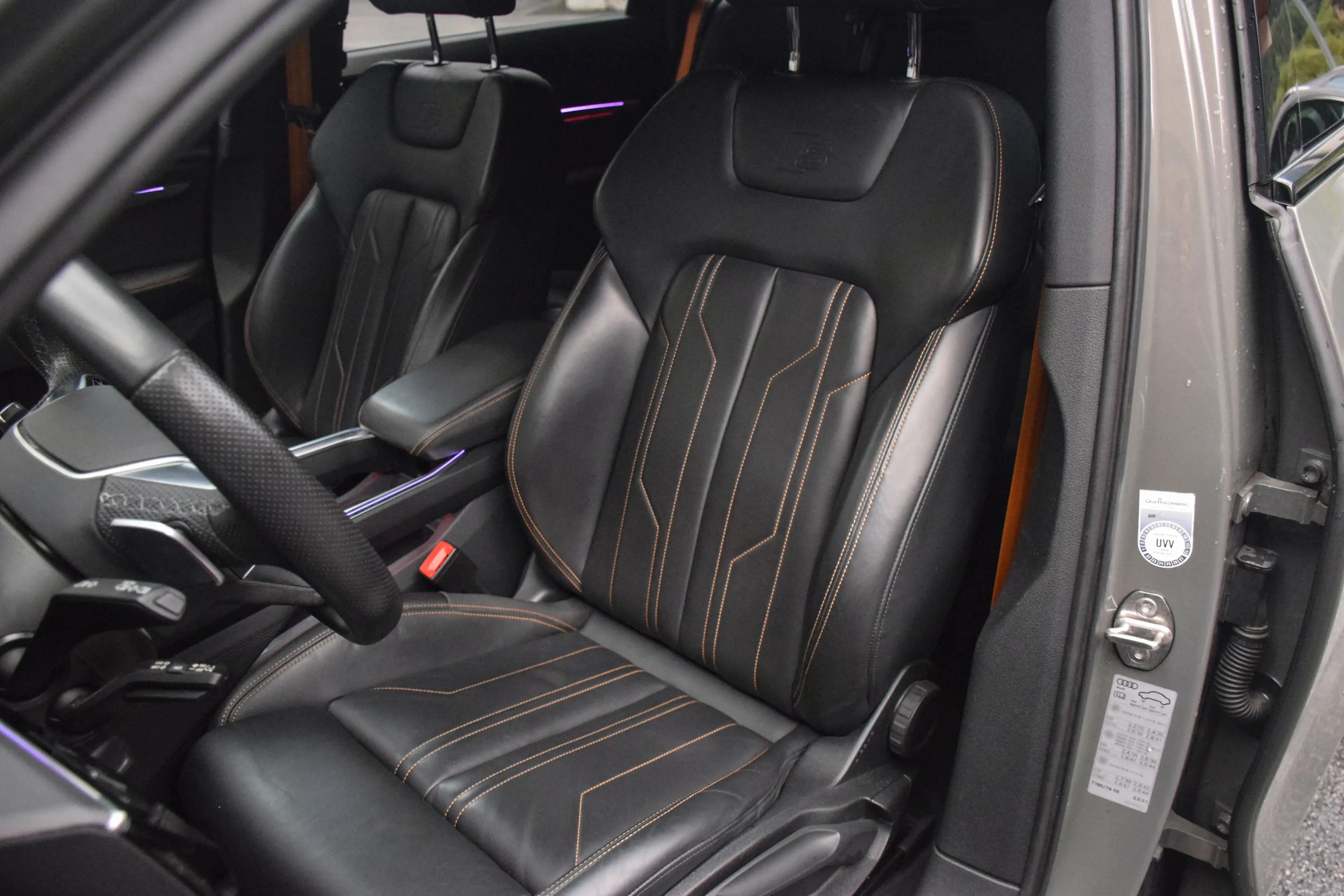 Audi e-tron e-tron 55 quattro S-line "black edition* — photo 13