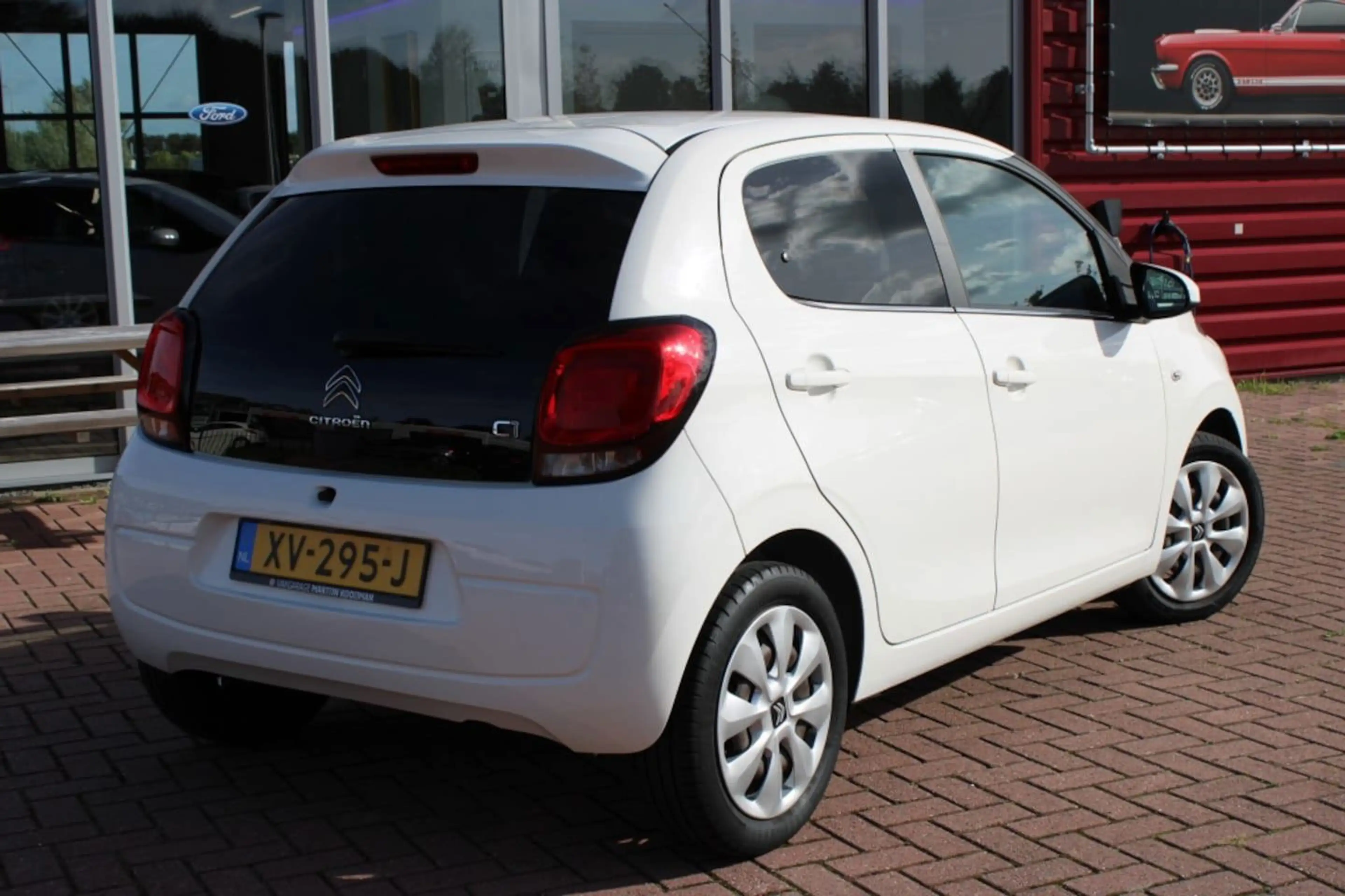Citroen C1 1.0 VTi Feel — photo 2