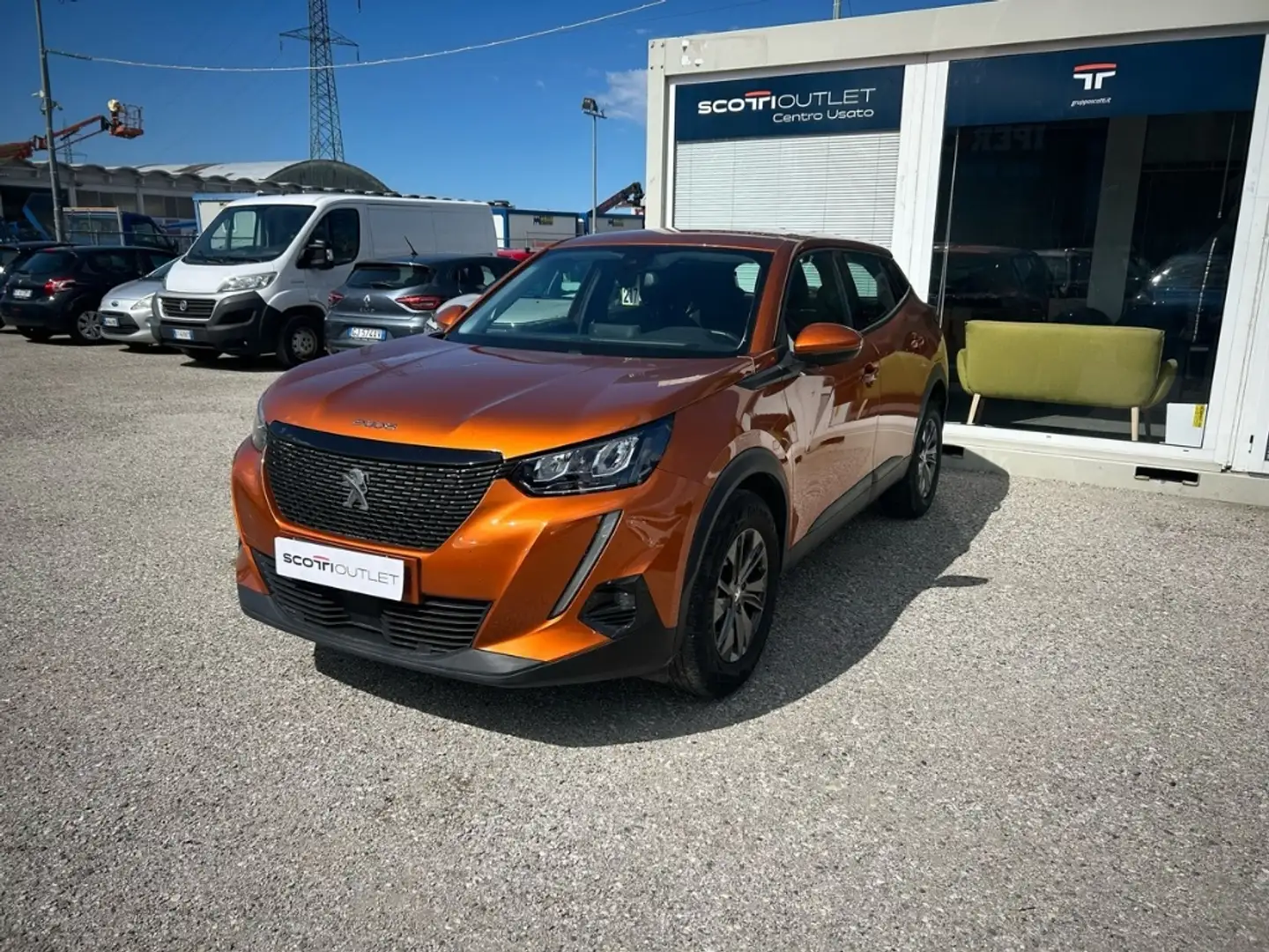Peugeot 2008 2ª serie - 2008 PureTech 100 S&S Allure Orange - 1
