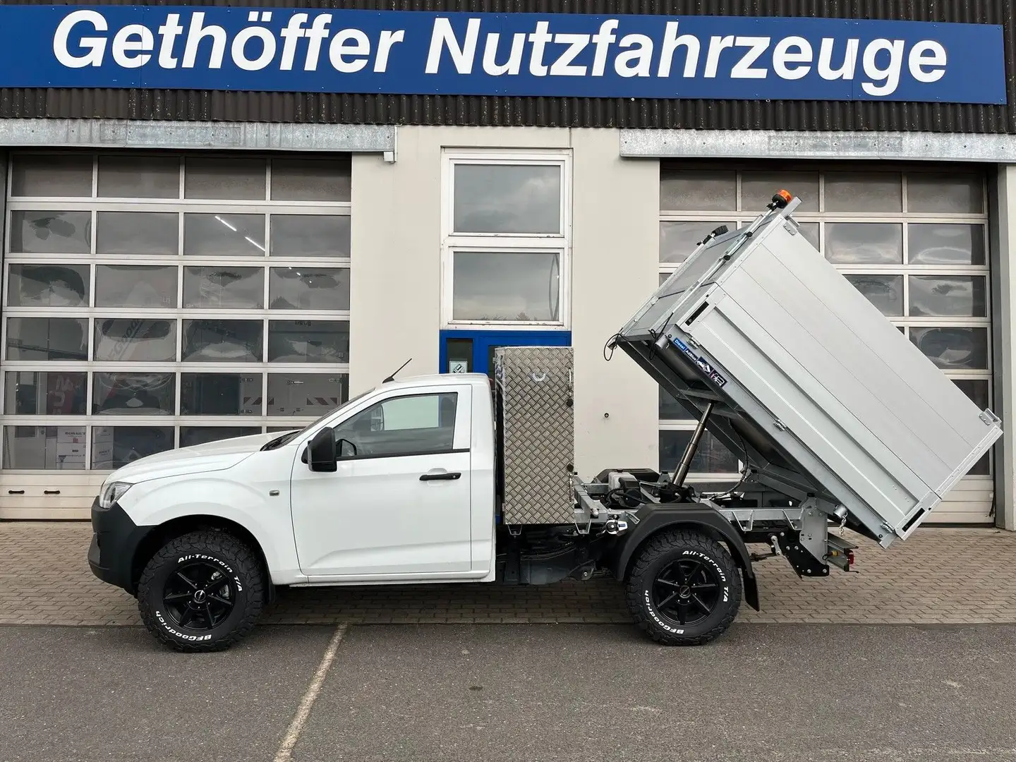 Isuzu D-Max Single Cab 4x4 L mit Kipper Box + SOFORT+ Weiß - 2