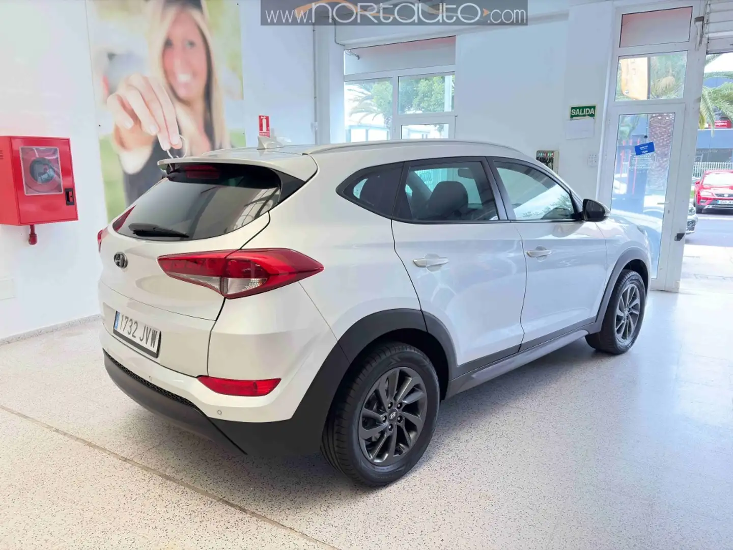 Hyundai TUCSON 1.6 GDI BD Klass Nav 4x2 131 Grigio - 2