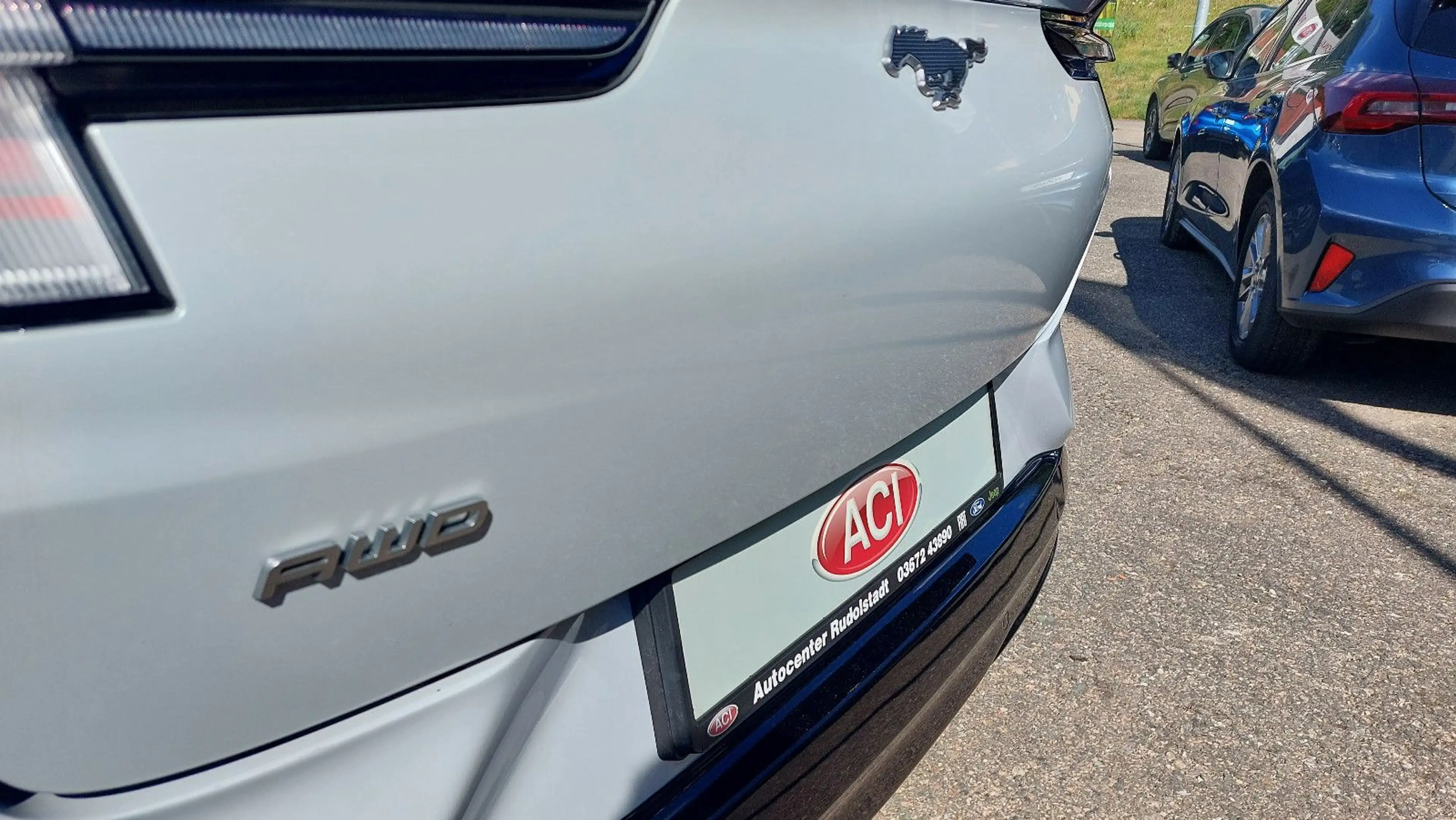 Ford Mustang Mach-E Premium AWD Panoramadach — photo 6