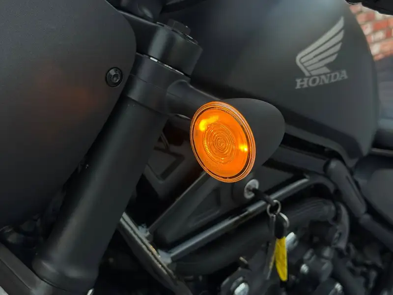Honda CMX 500 Rebel - foto 8