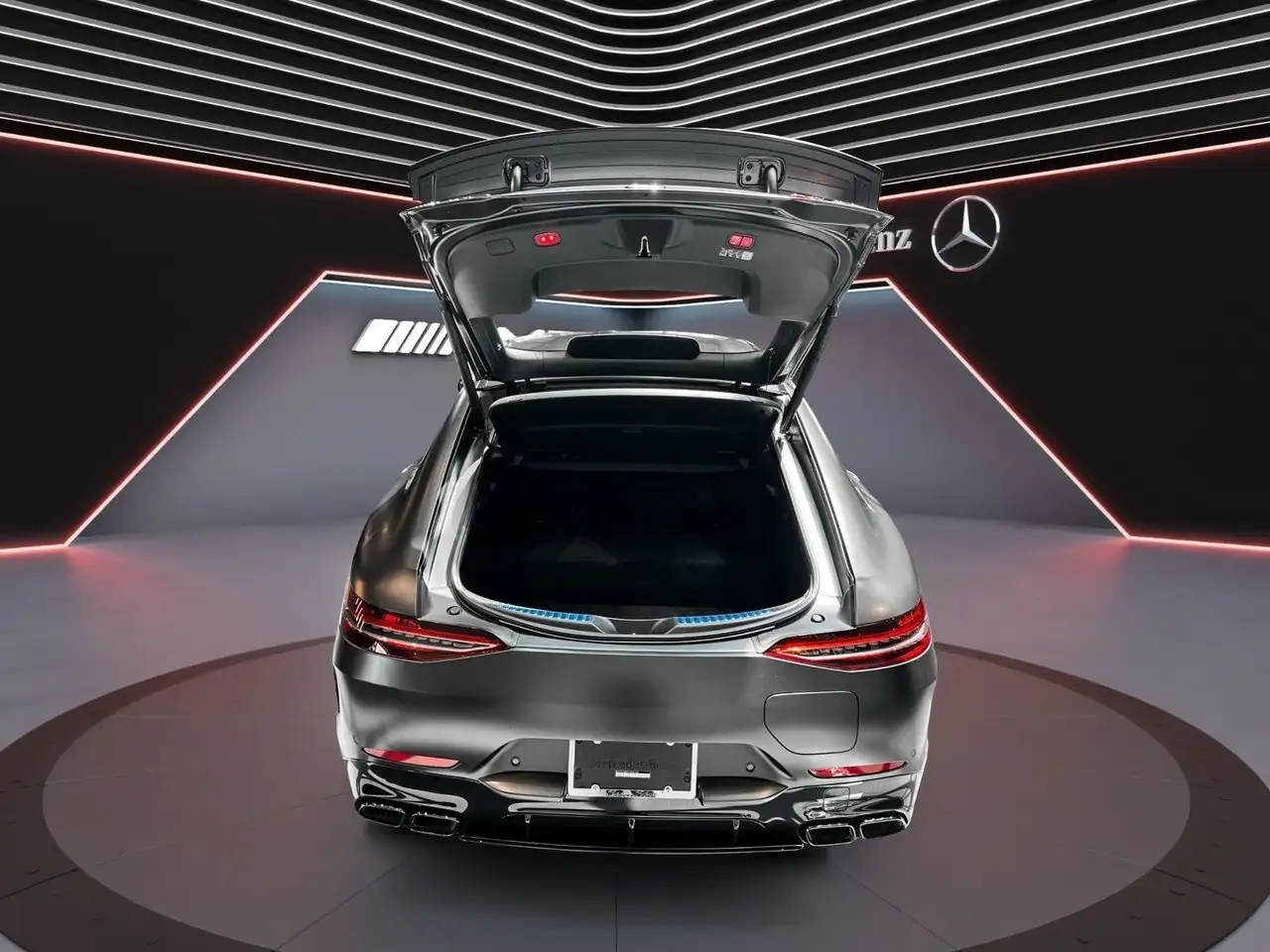 Mercedes-Benz AMG GT снимка Mercedes-Benz AMG GT