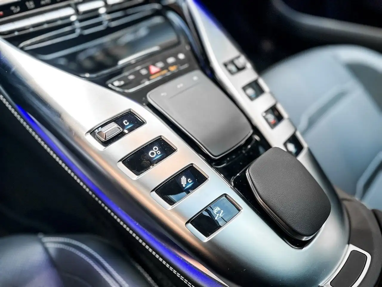 Mercedes-Benz AMG GT снимка Mercedes-Benz AMG GT