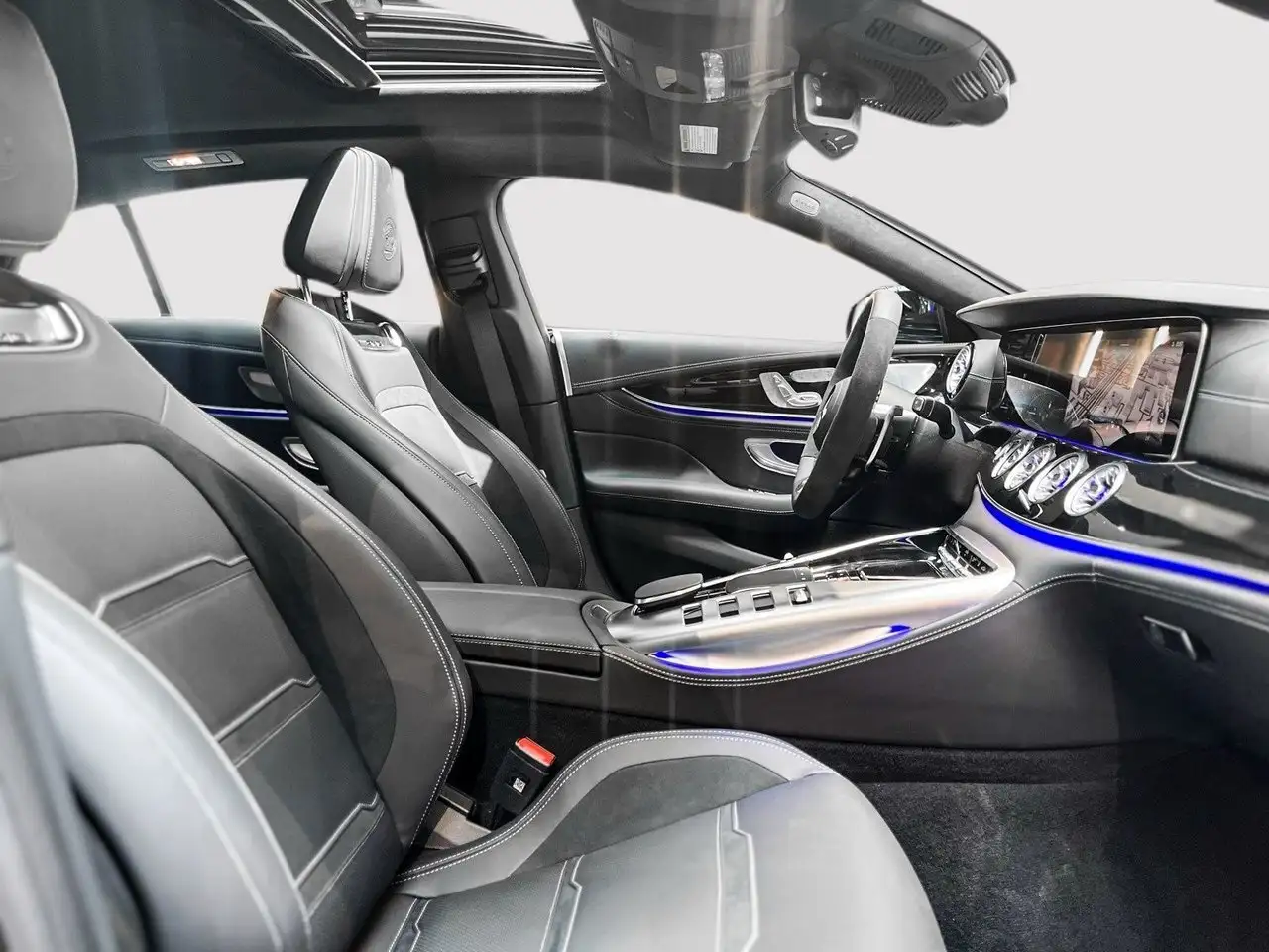 Mercedes-Benz AMG GT снимка Mercedes-Benz AMG GT
