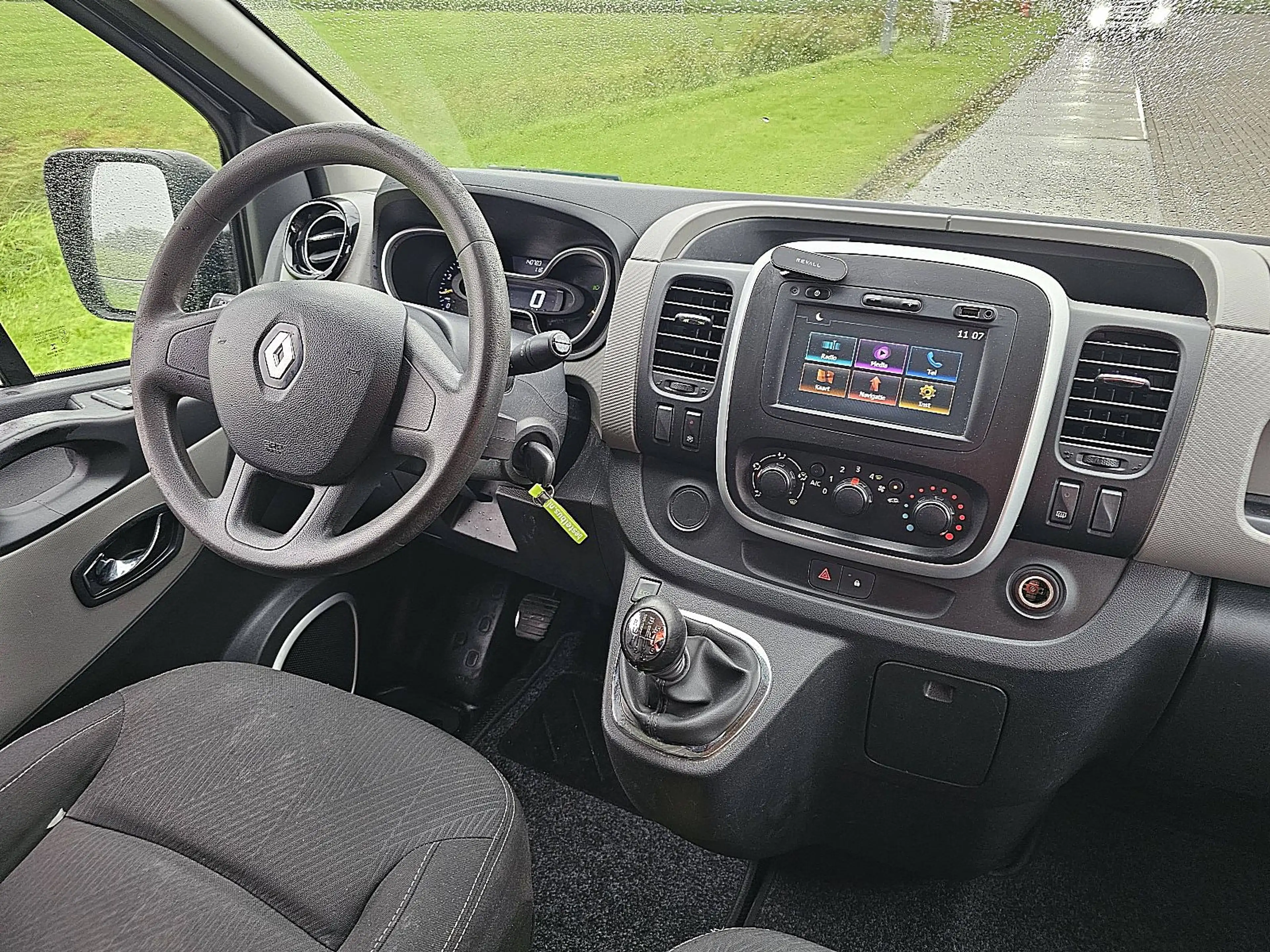 Renault Trafic 1.6 DCI ac L2 navi — photo 8
