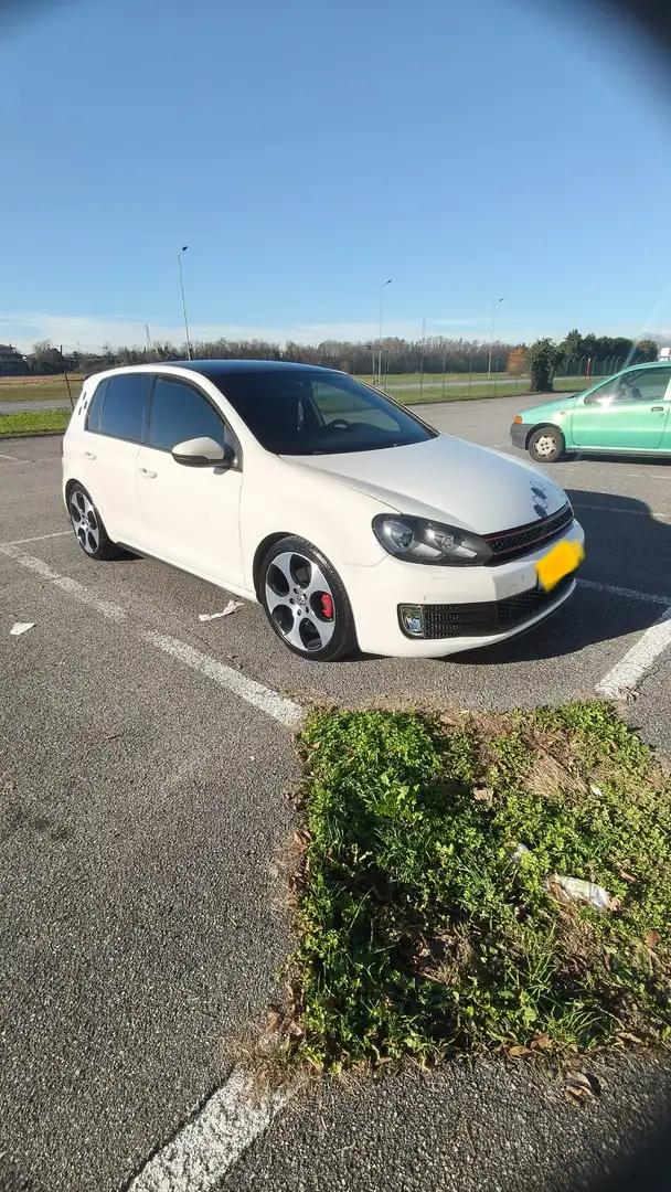 Volkswagen Golf GTI 5p 2.0 tsi - 1