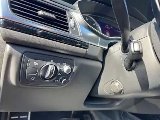 Audi A6 view 10