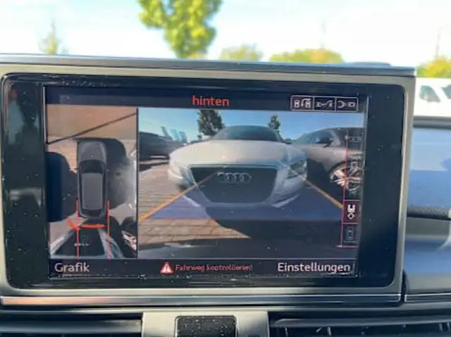 Audi A6 view 8
