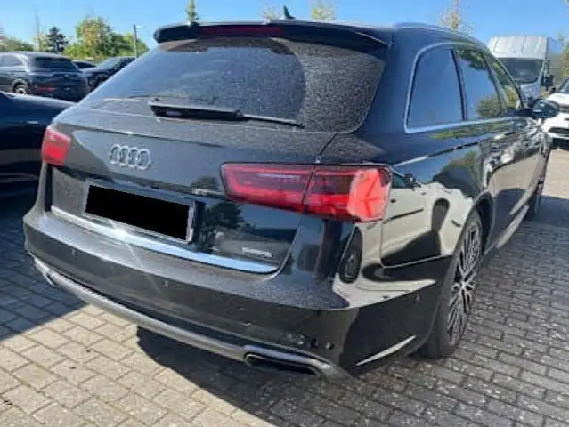 Audi A6 view 3