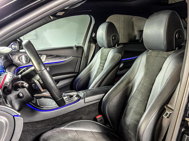 Mercedes-Benz E 450 E 450 AMG*Distronic+*PANORAMA*KEYLESS GO*KAMERA* — photo 11