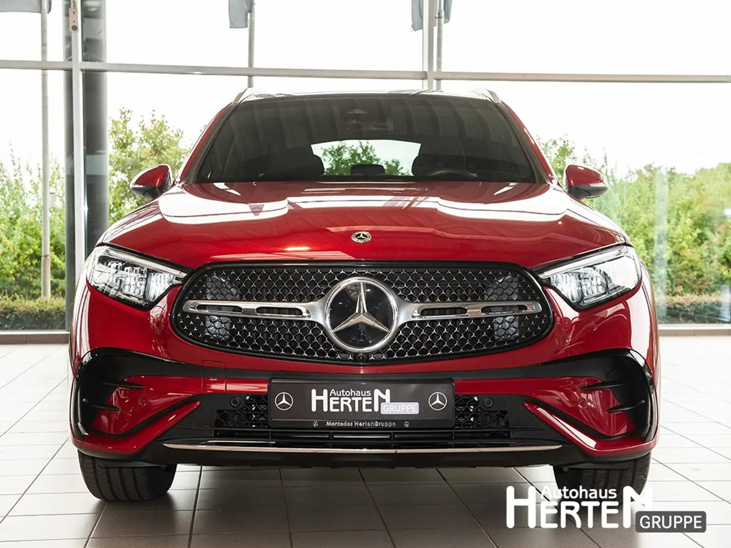 Mercedes-Benz GLC 200 4M+AMG+PANO+KEYLESS+AHK+LED+R-KAMERA+SHZ Rouge - 2