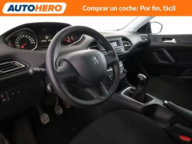Peugeot 308 SW view 12