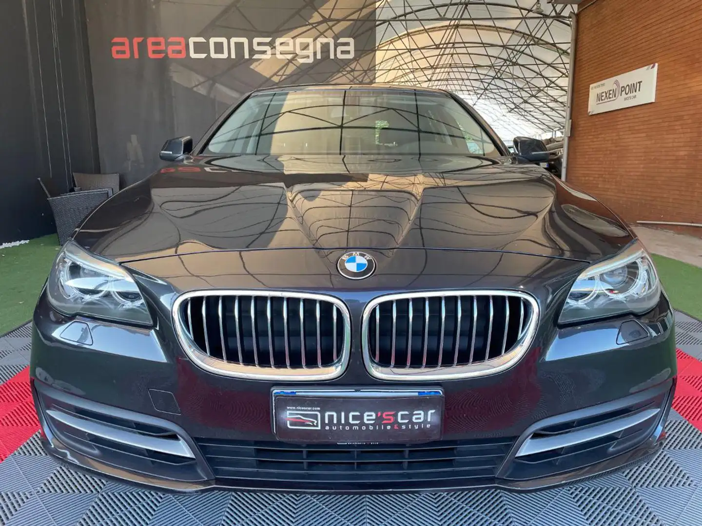 BMW 520 520 d Xdrive Touring Business aut. * 4x4 *AUTOMAT - 2