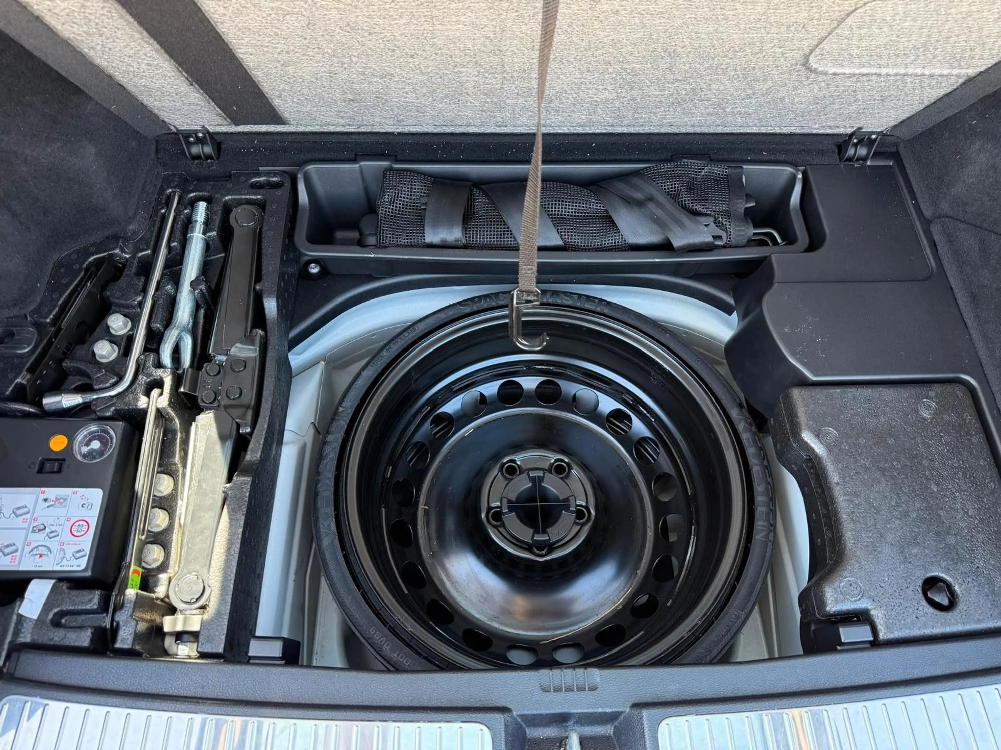 Mercedes-Benz GLK 220 CDI 4MATIC AMG Pano Ahk Totwi SpurWarner — photo 11