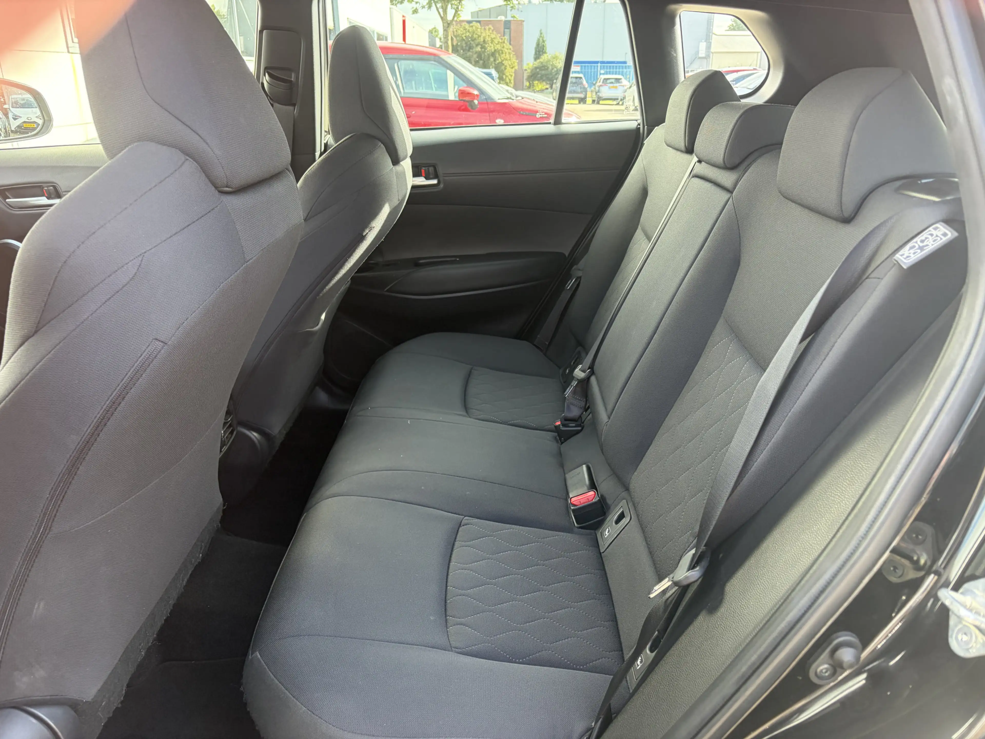 Toyota Corolla Cross Hybrid 140 Business Limited Carplay Parkeer en Dod — photo 7