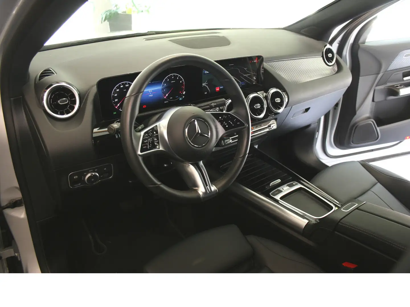 Mercedes-Benz GLA 200 Progr. Advanced *getönte Scheiben*Kamera Zilver - 2
