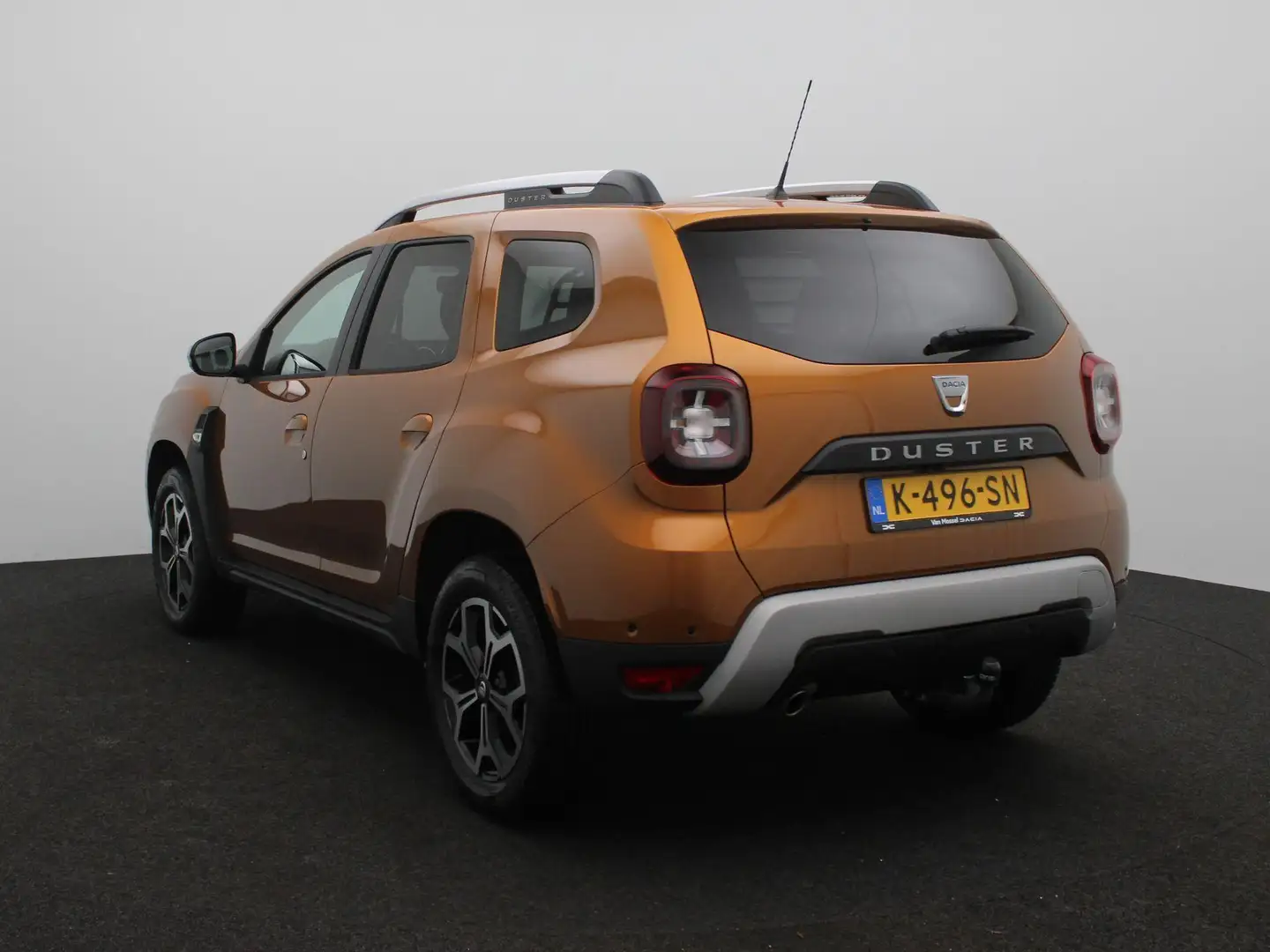 Dacia Duster TCe 130 Prestige | MediaNav Navigatiesysteem met A Oranje - 2