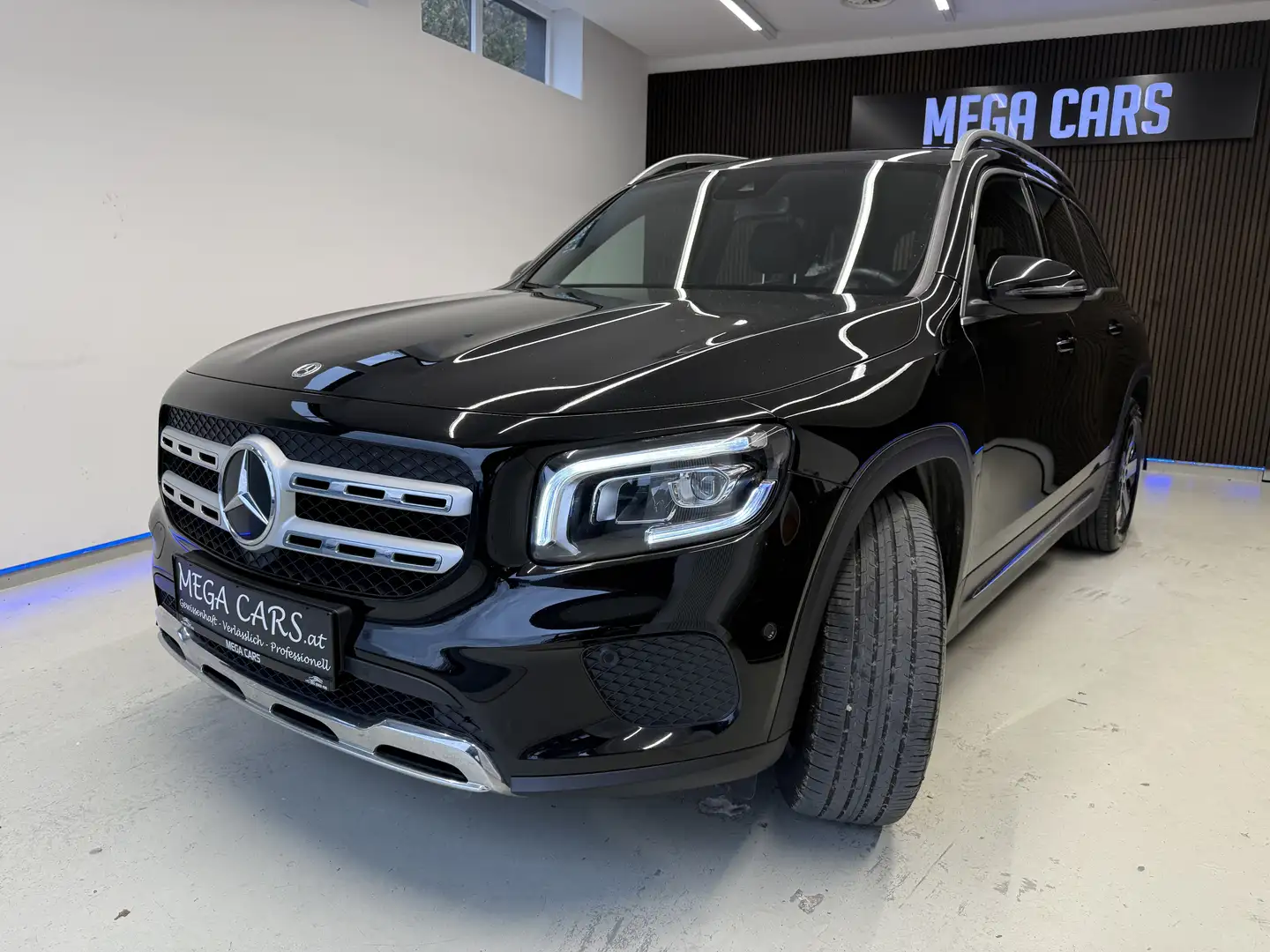 Mercedes-Benz GLB 200 d  (7-Sitzer) Schwarz - 2