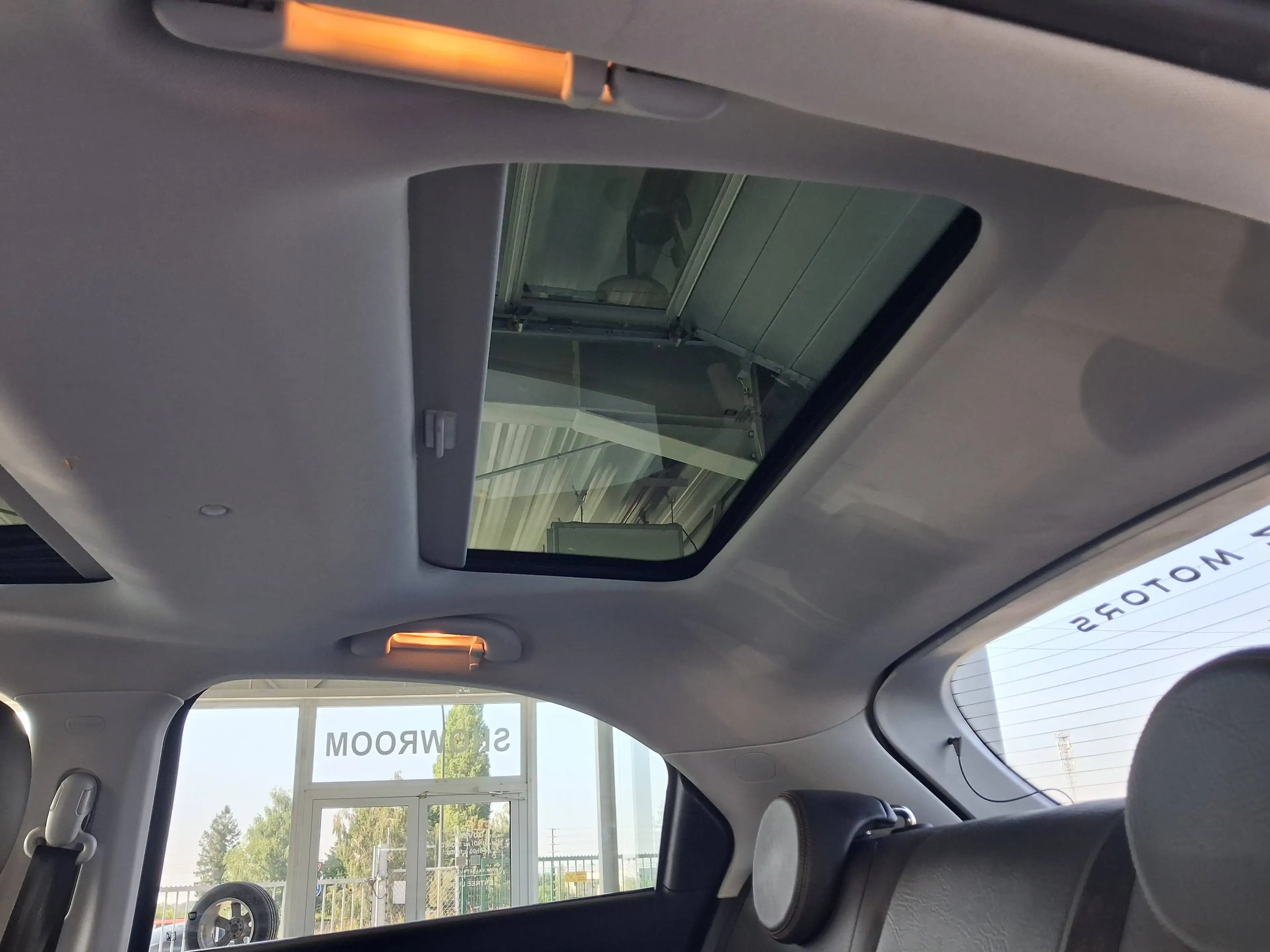 Fiat 500X 500X 1.0 FireFly / TOIT OUV + PANO / CUIR TISSU / NAVIGATION / GARANTIE — photo 14