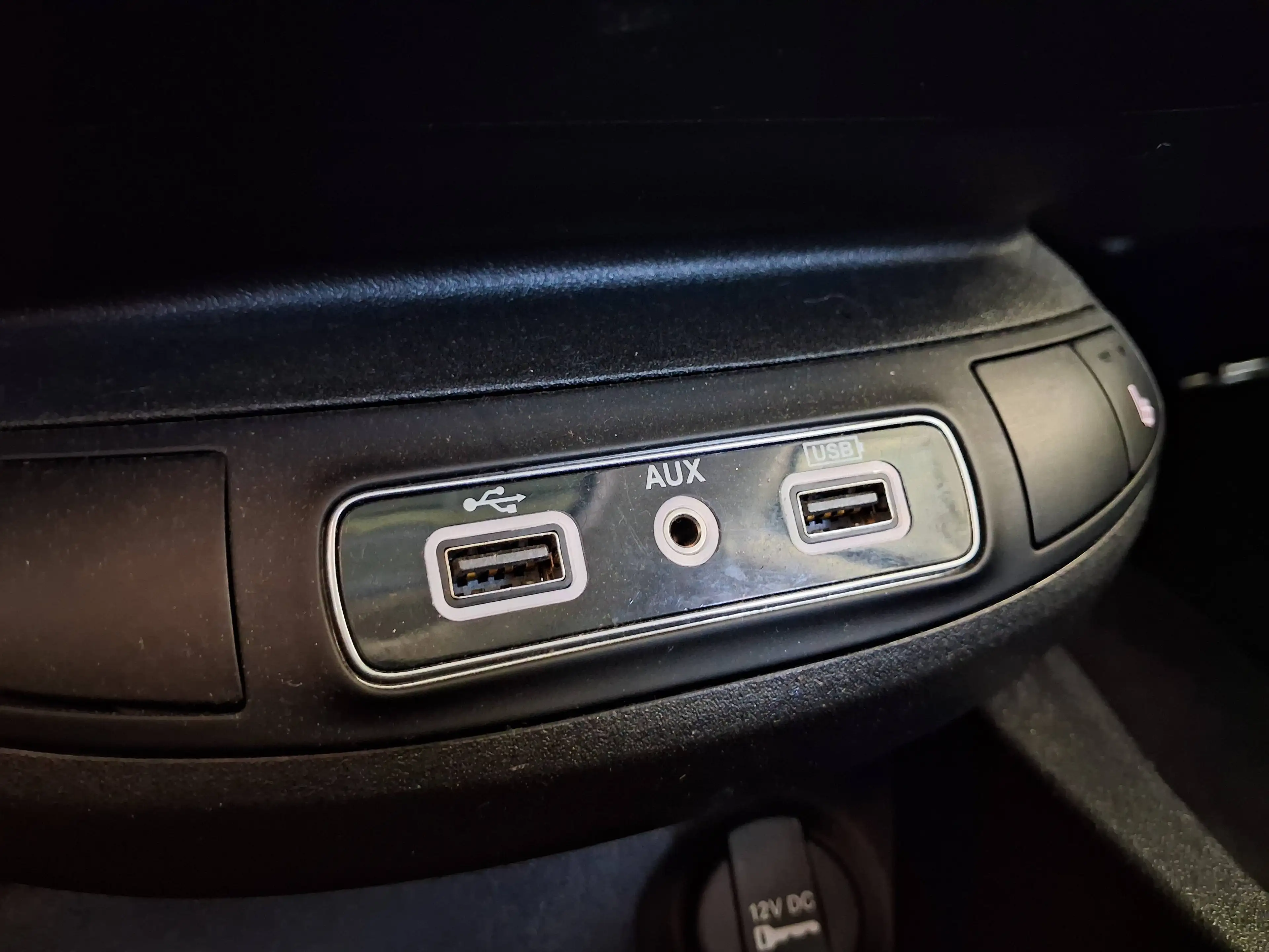 Fiat 500X 500X 1.0 FireFly / TOIT OUV + PANO / CUIR TISSU / NAVIGATION / GARANTIE — photo 15