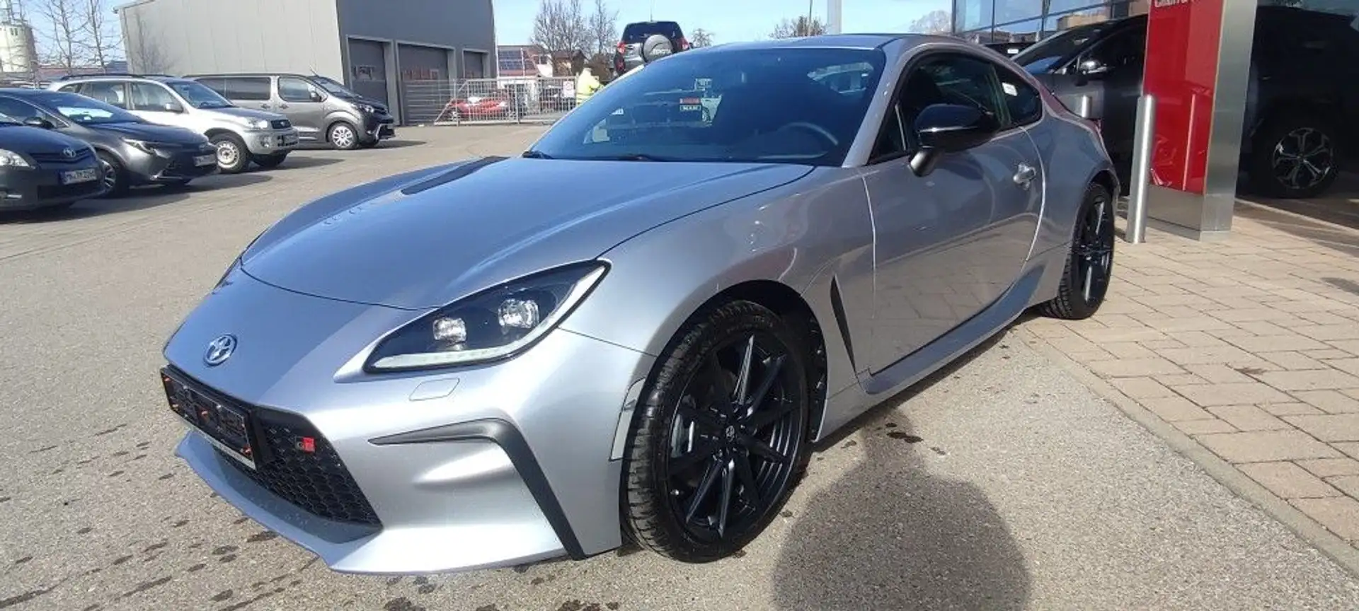 Toyota GR86 Automatik Argent - 1