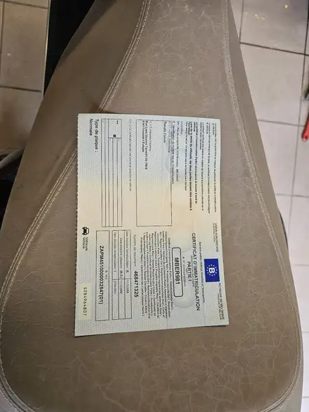 Vespa GTS 250 - foto 6