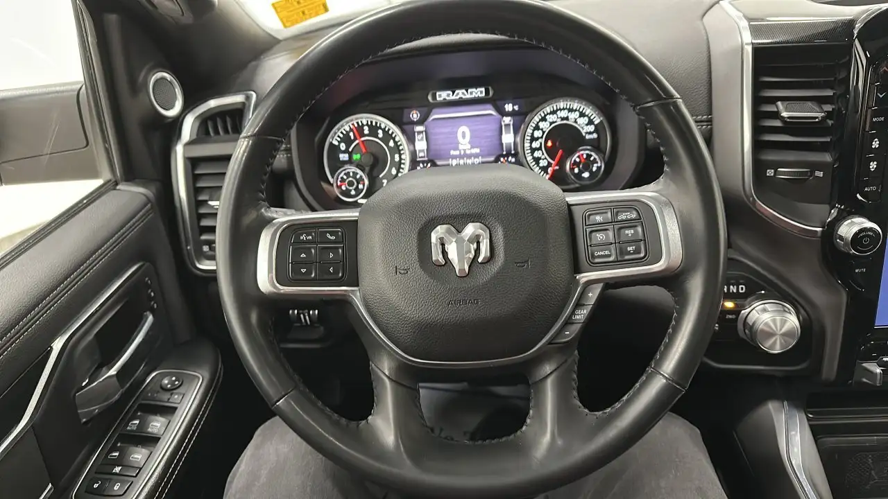 RAM 2500 снимка RAM 2500