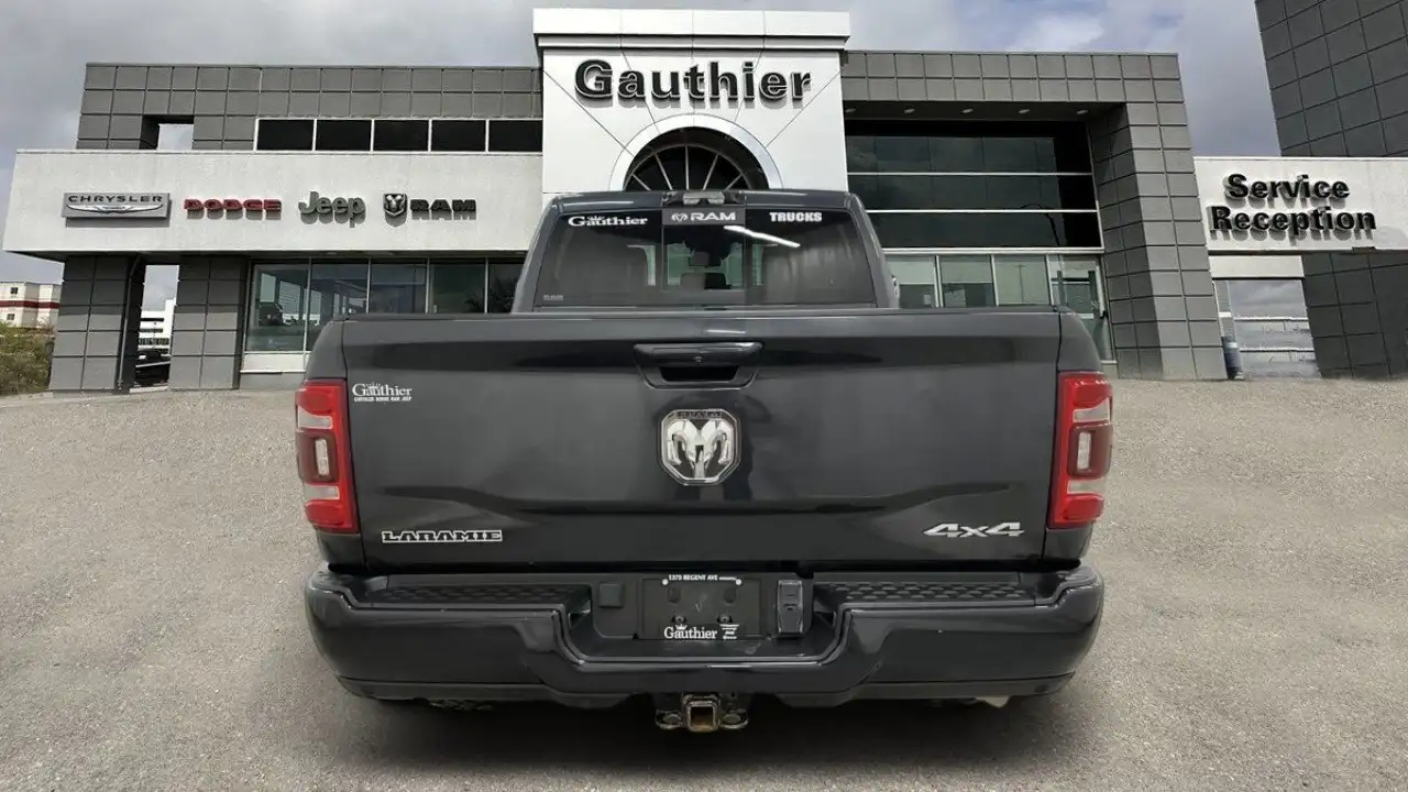 RAM 2500 снимка RAM 2500