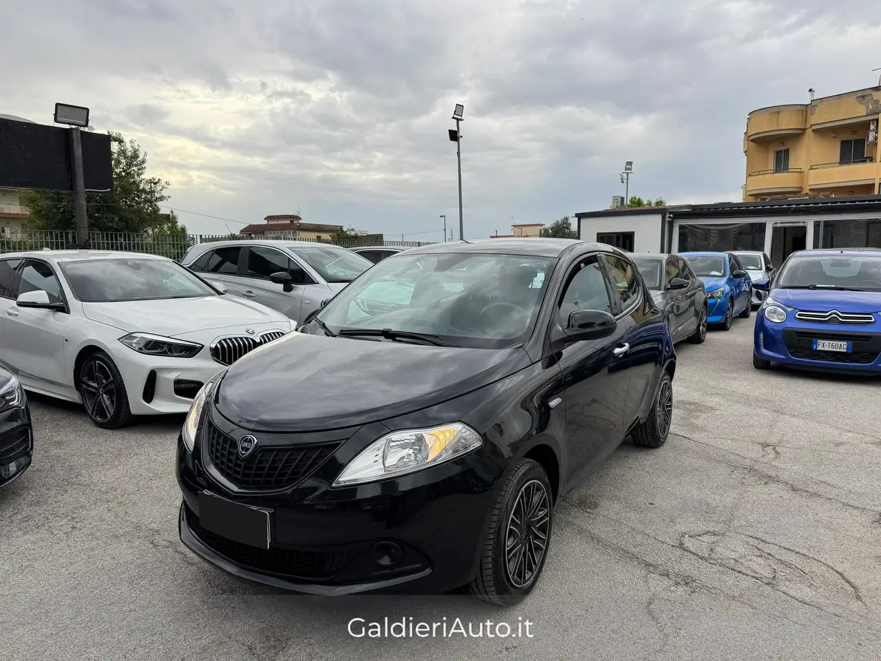 Lancia Ypsilon