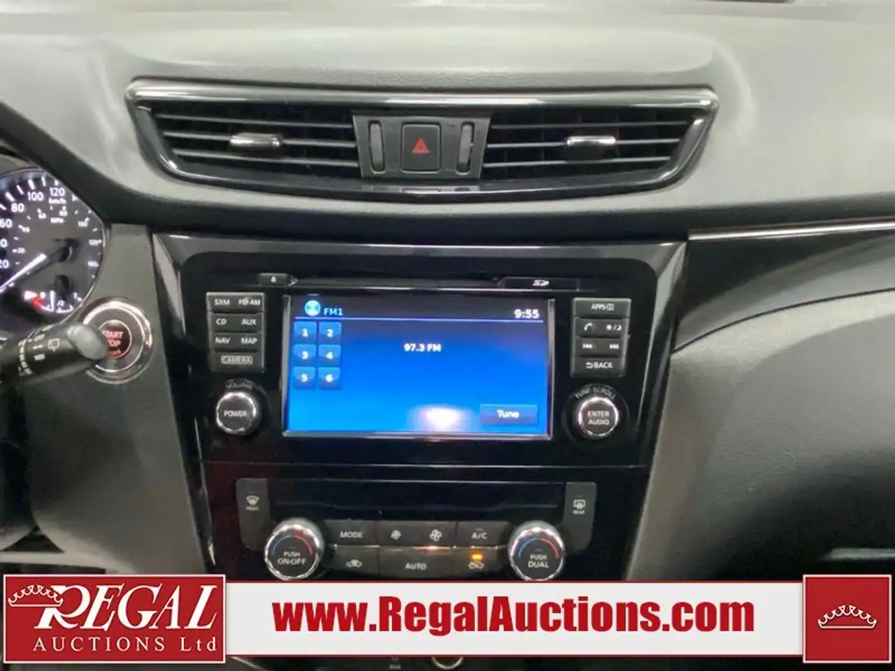 Nissan Qashqai снимка Nissan Qashqai